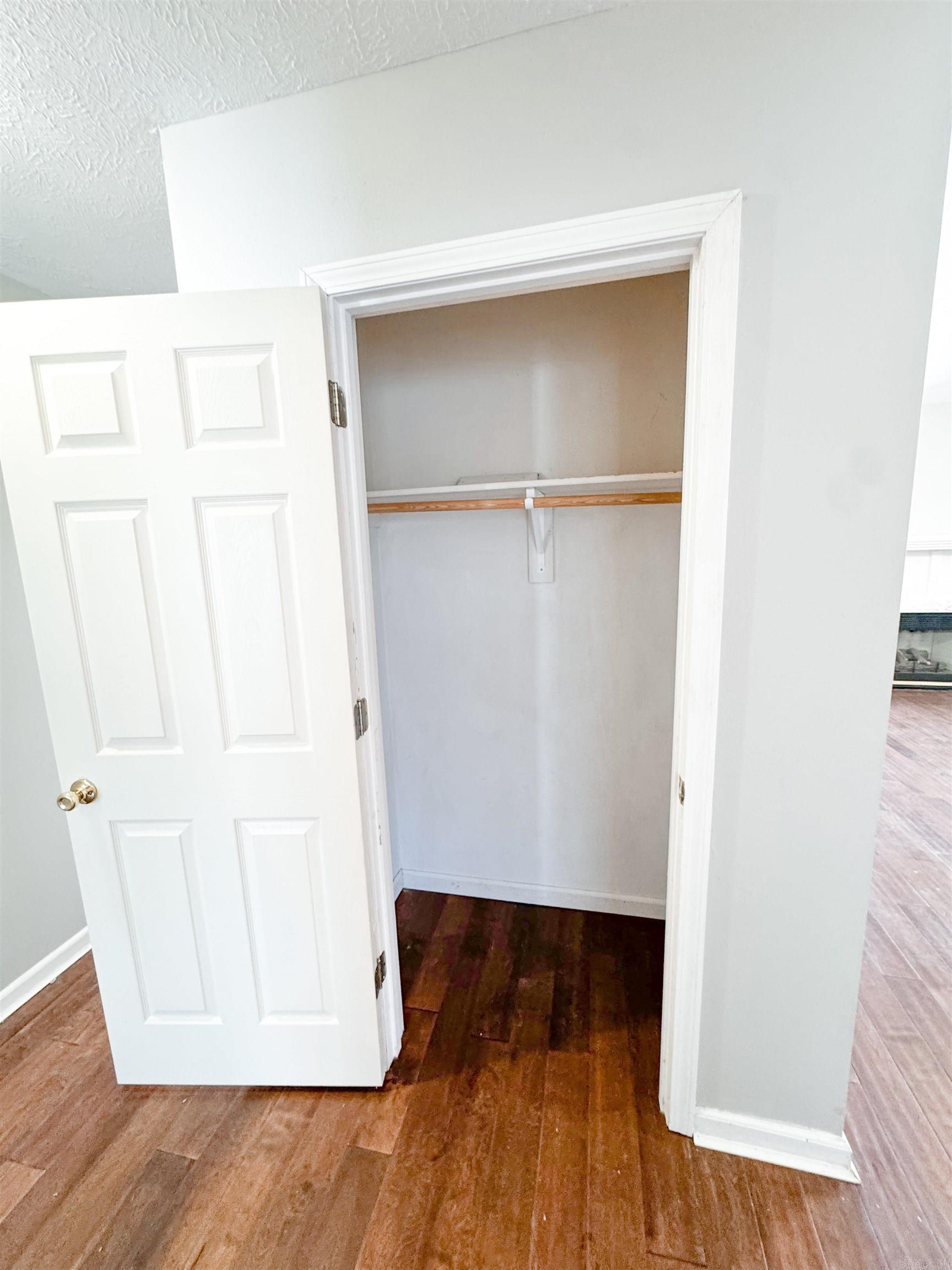 WOODBRIDGE - Residential