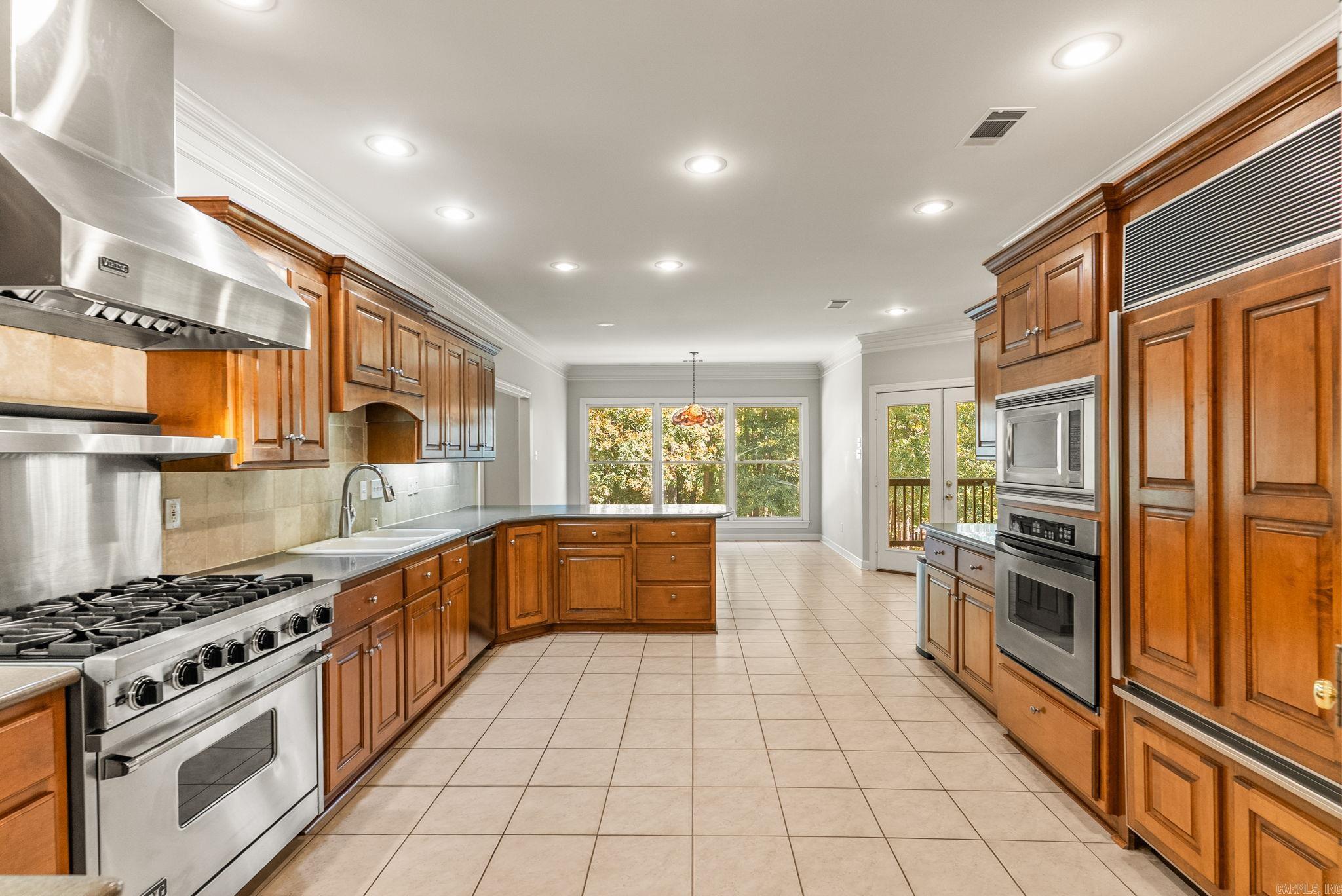 CHENAL VALLEY LAMARCHE PLACE NBH - Residential