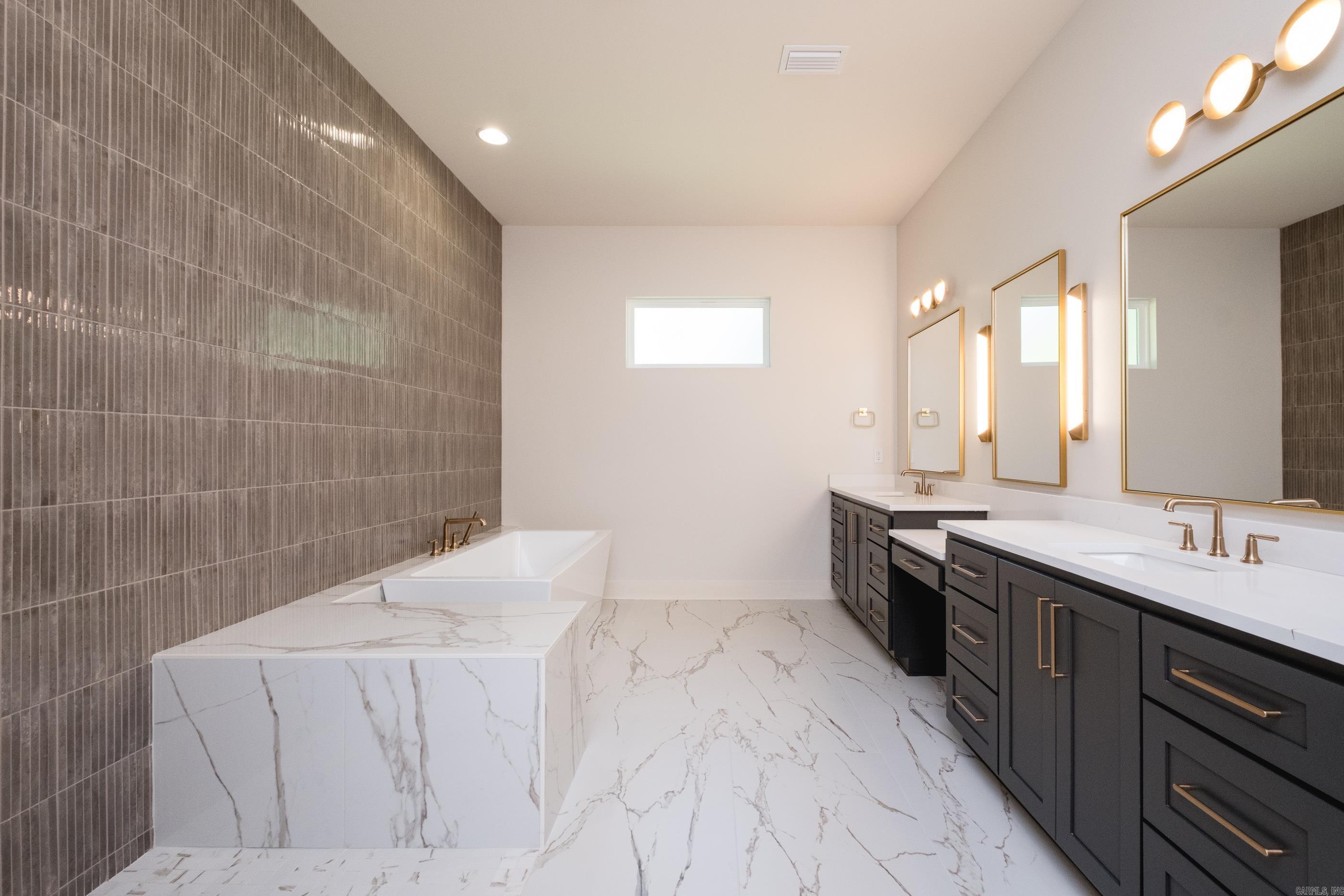 CHENAL VALLEY CALION COURT - Residential