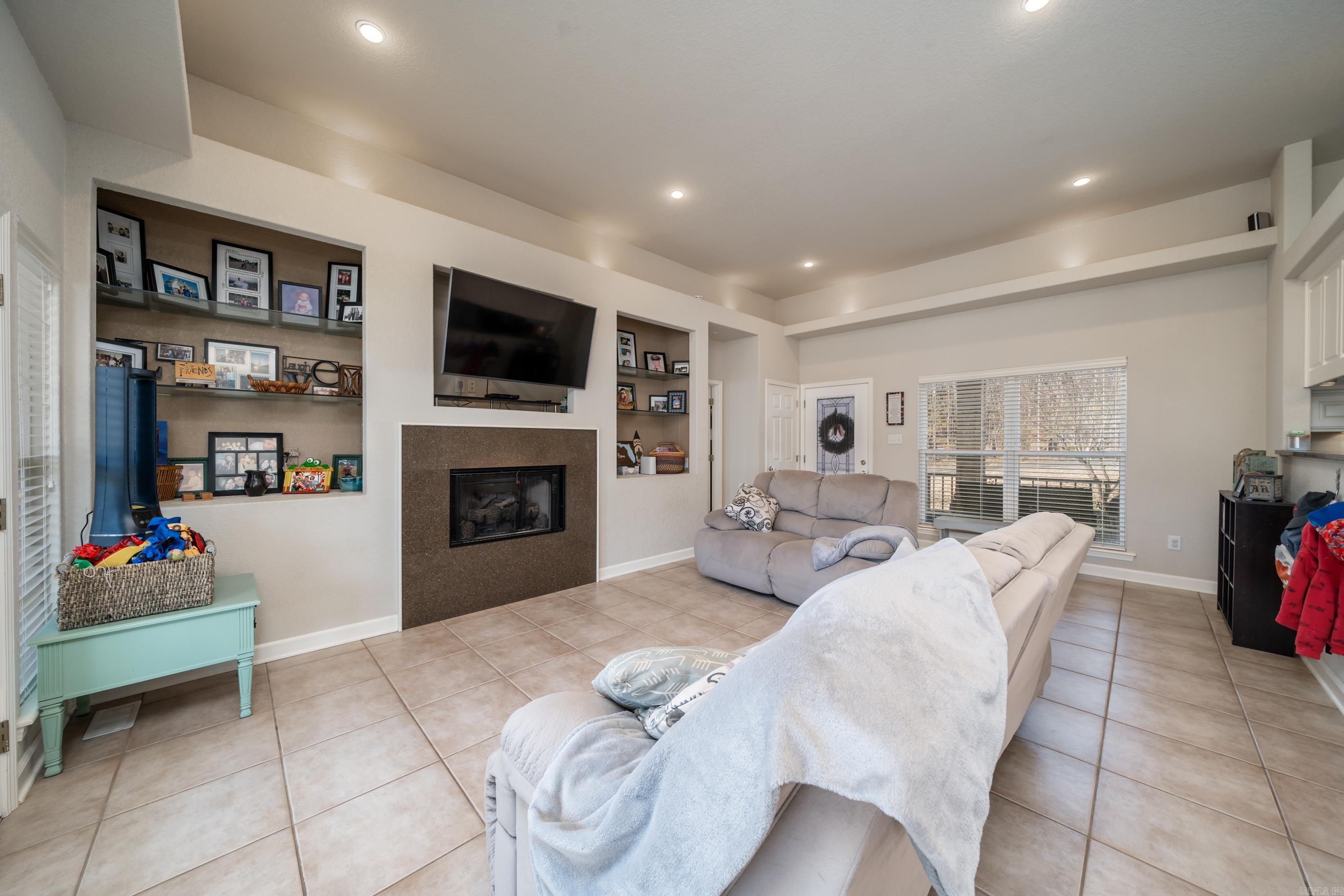 DIAMONDHEAD - Residential