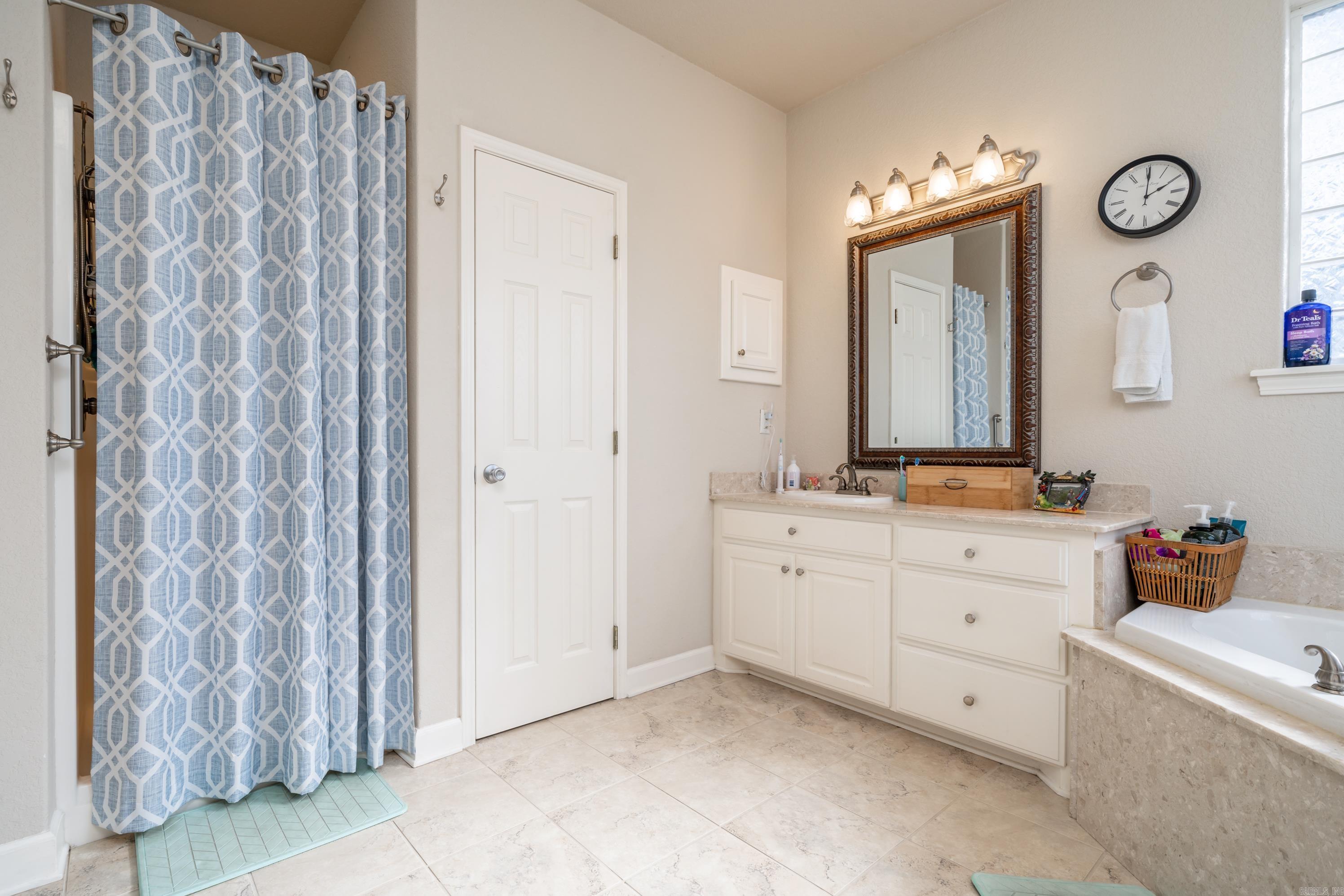 DIAMONDHEAD - Residential