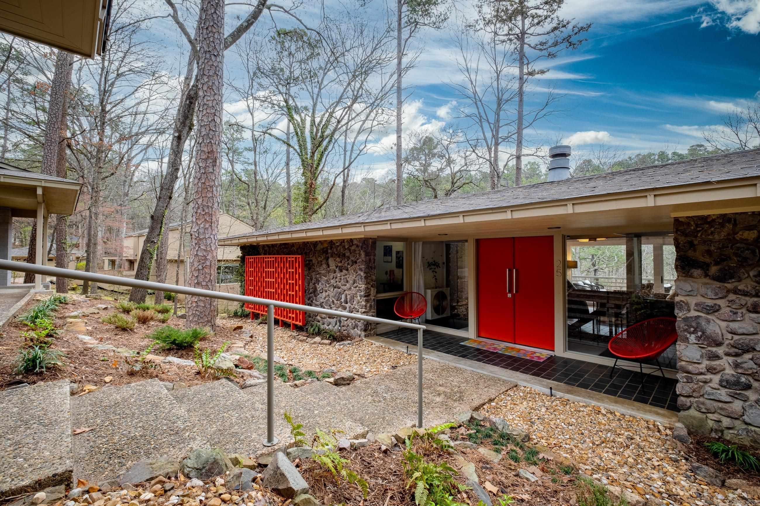 RIVER RIDGE MANOR - Residential