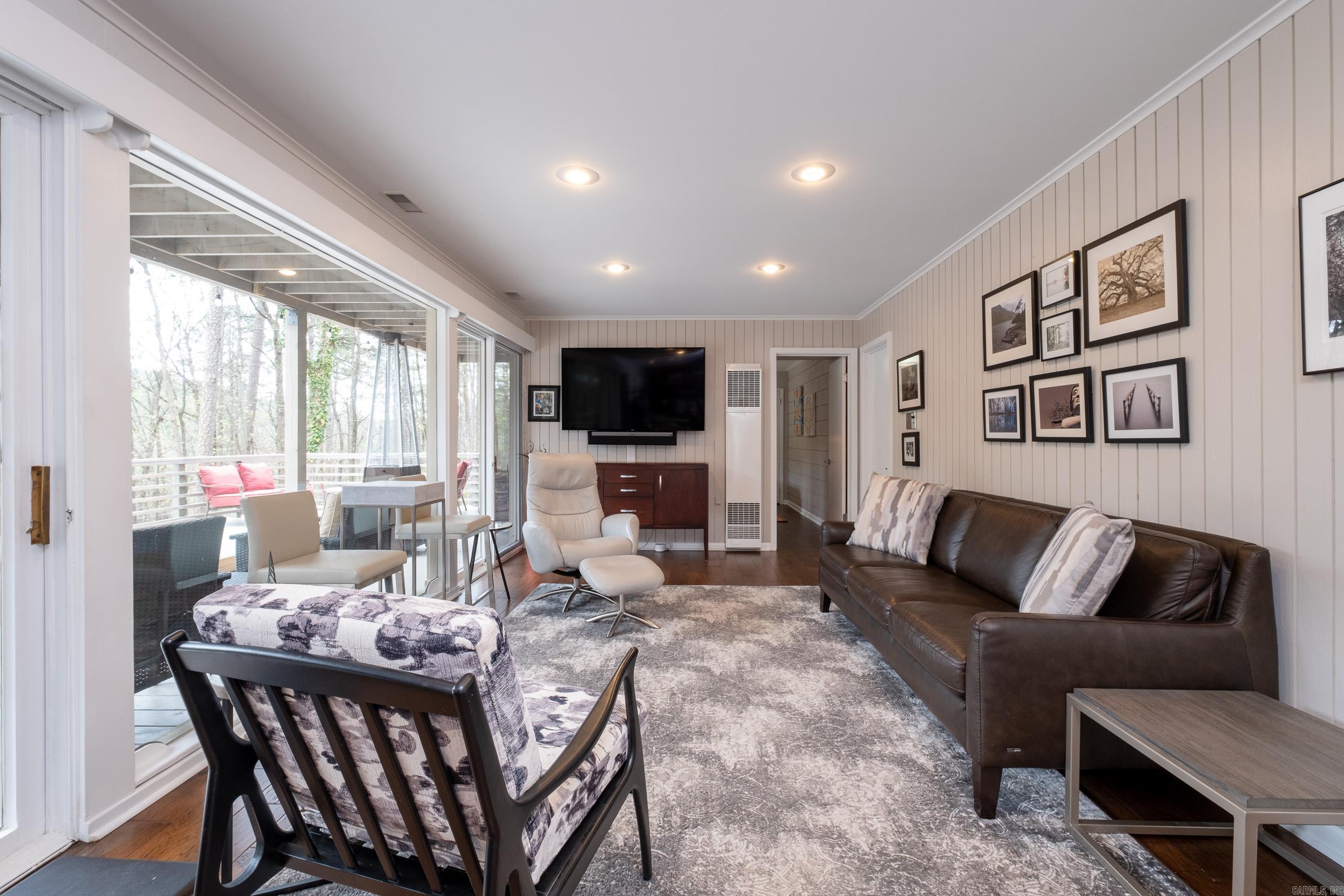 RIVER RIDGE MANOR - Residential