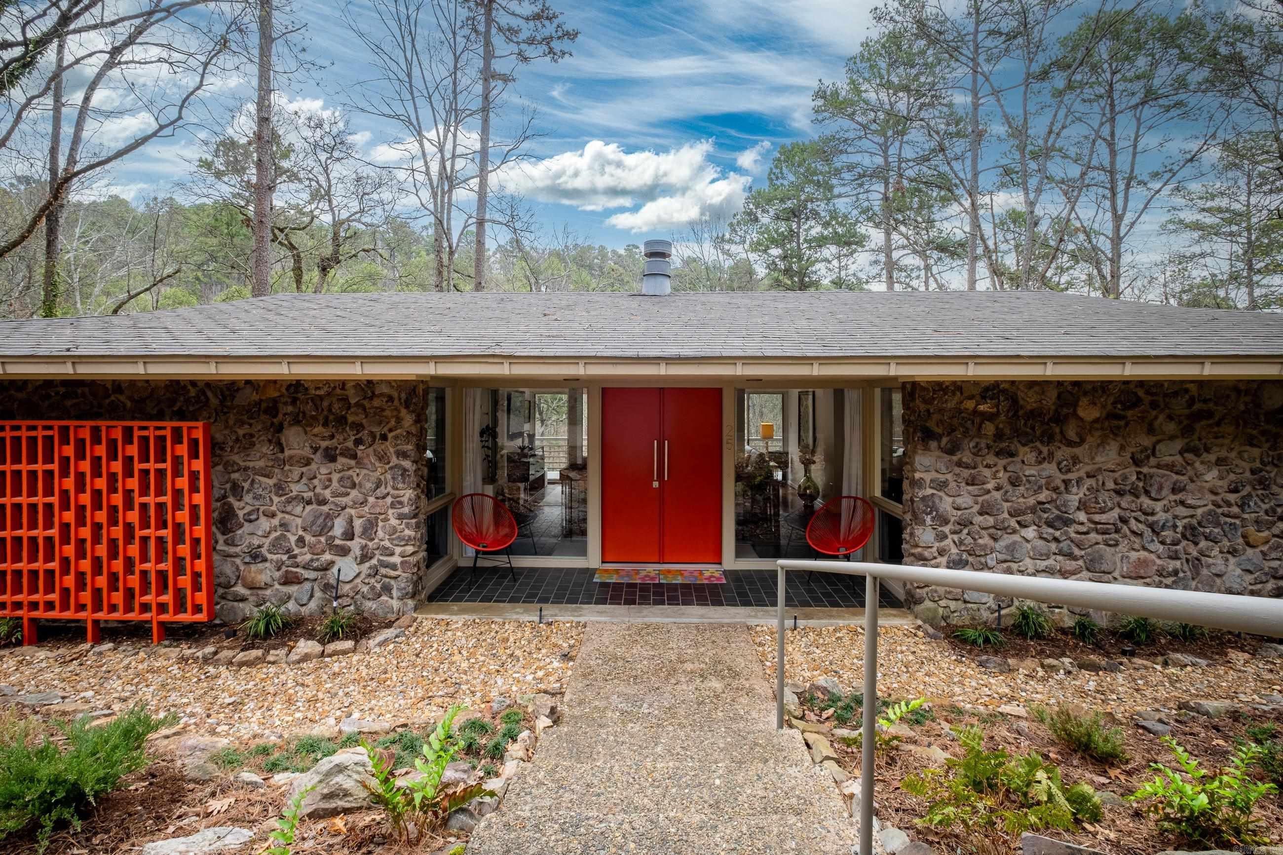 RIVER RIDGE MANOR - Residential