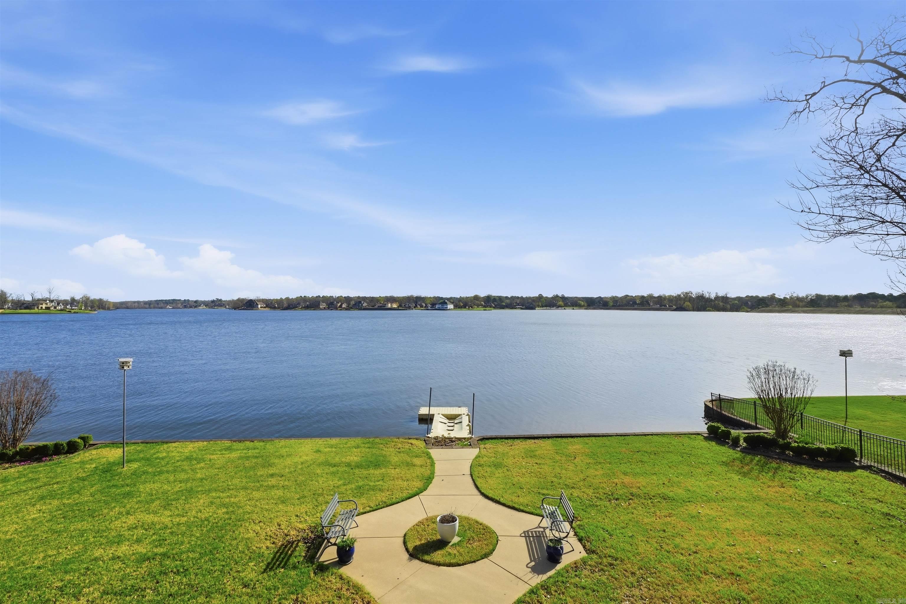 HURRICANE LAKE EST - Residential