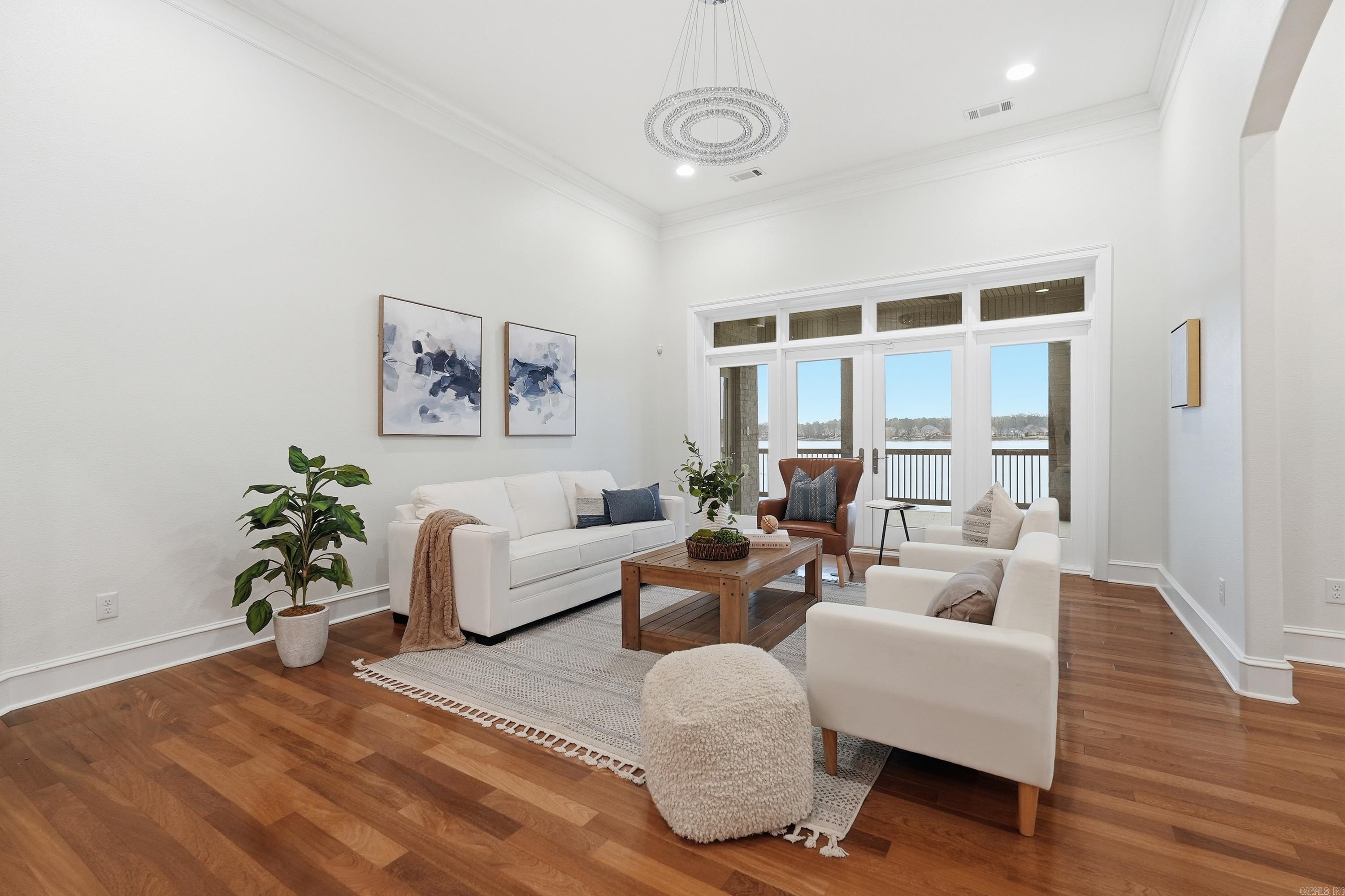 HURRICANE LAKE EST - Residential