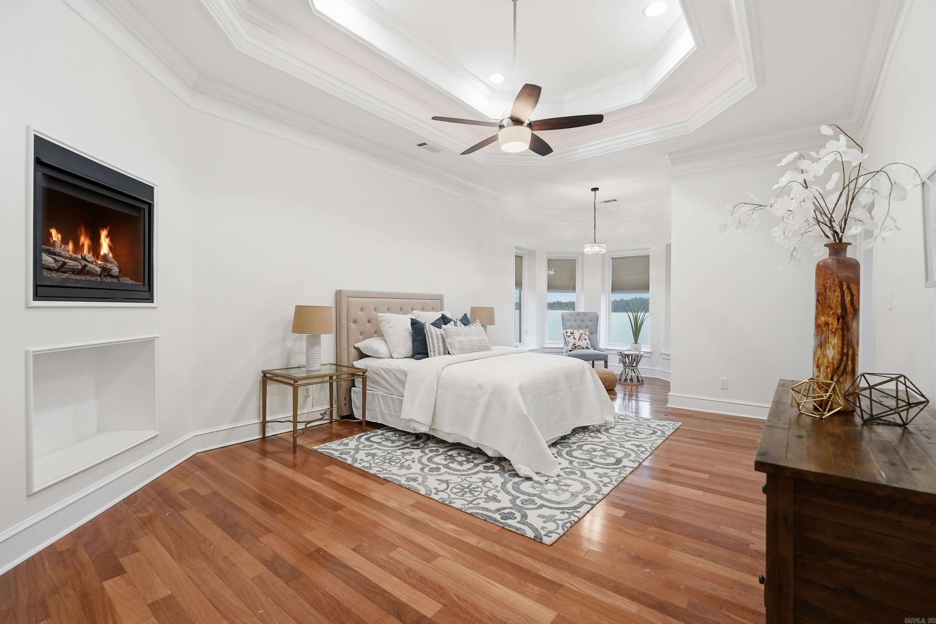 HURRICANE LAKE EST - Residential