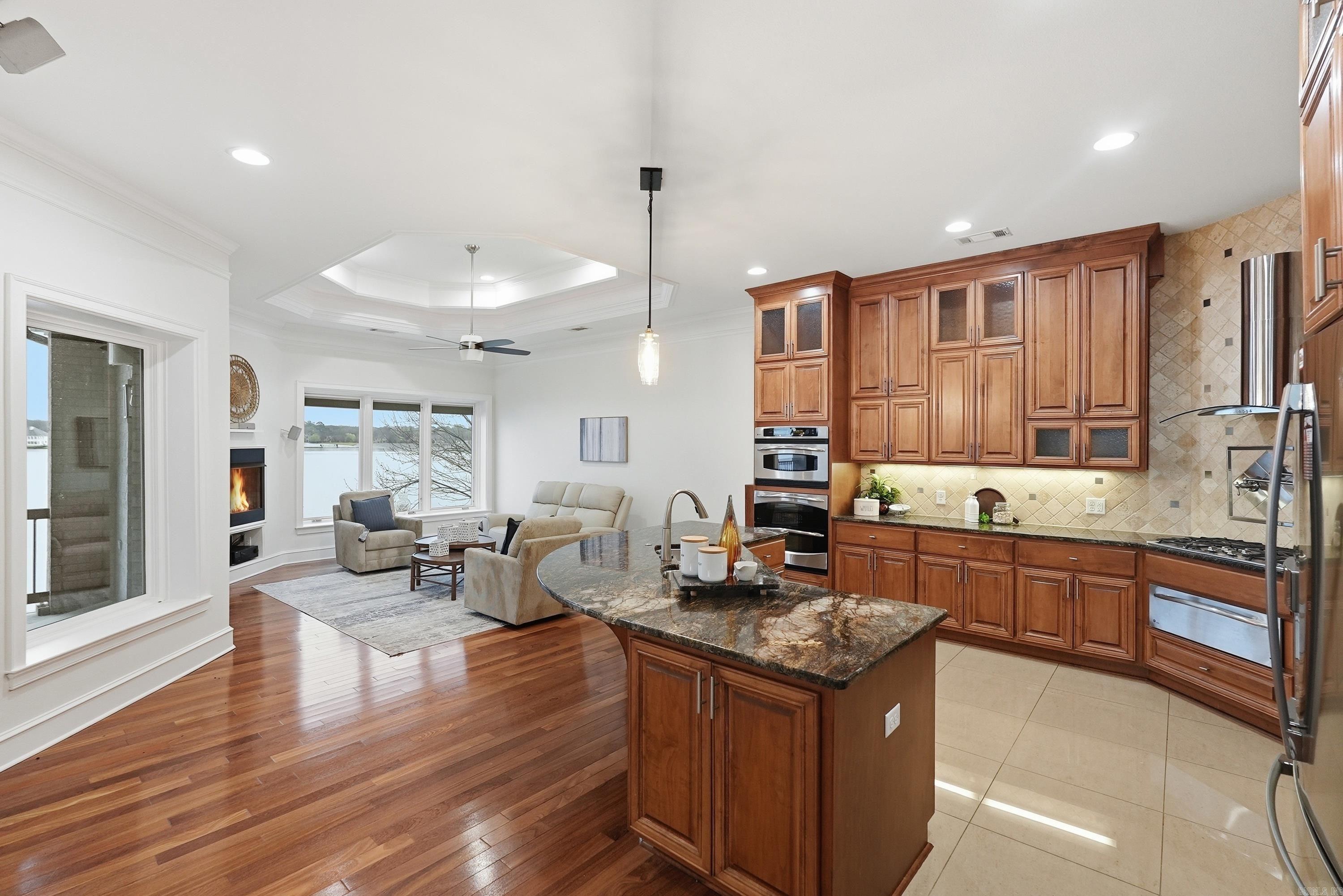 HURRICANE LAKE EST - Residential