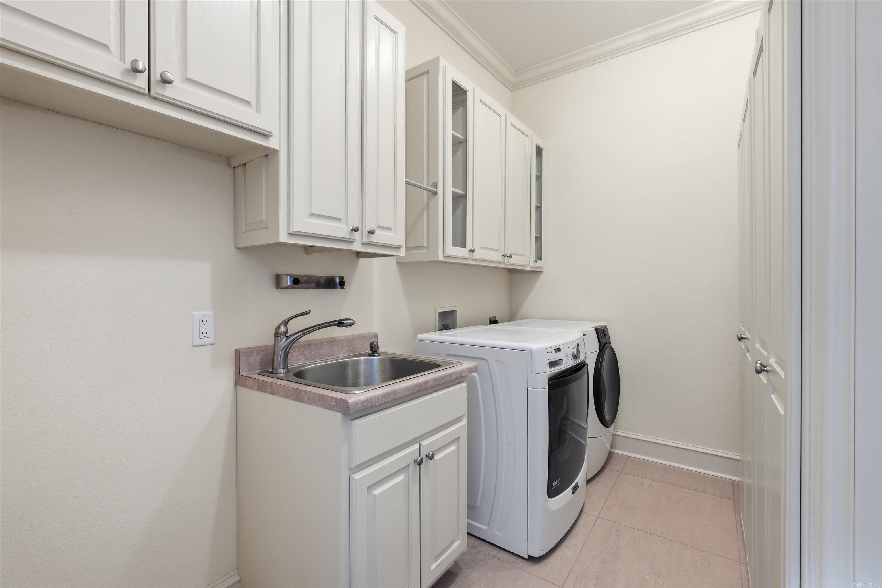 HURRICANE LAKE EST - Residential