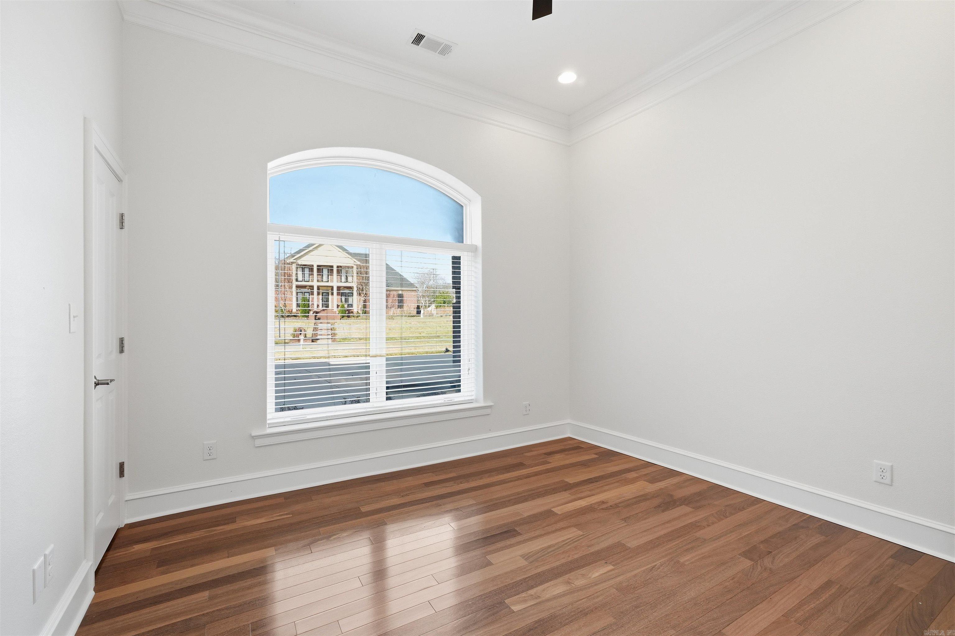 HURRICANE LAKE EST - Residential