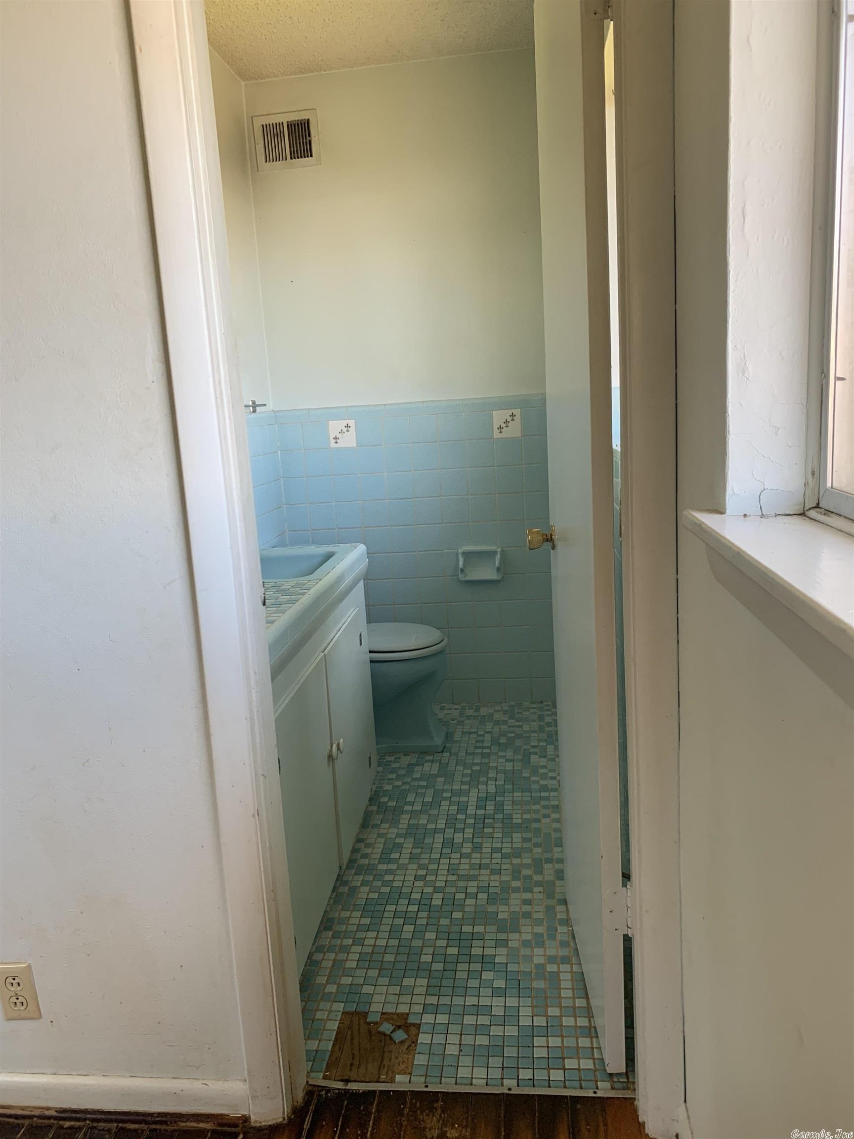 nil - Commercial Sale