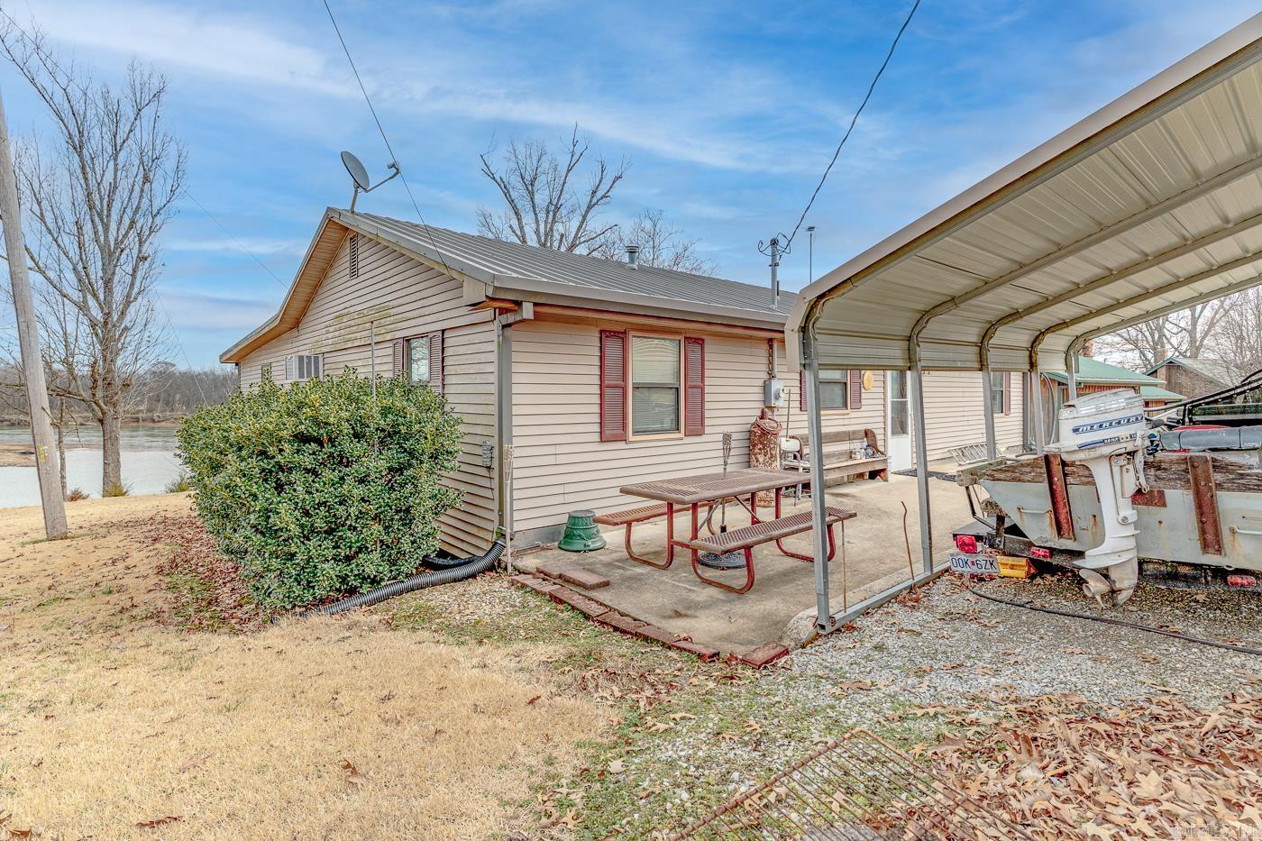 CURRENT RIVER ACRES - Residential