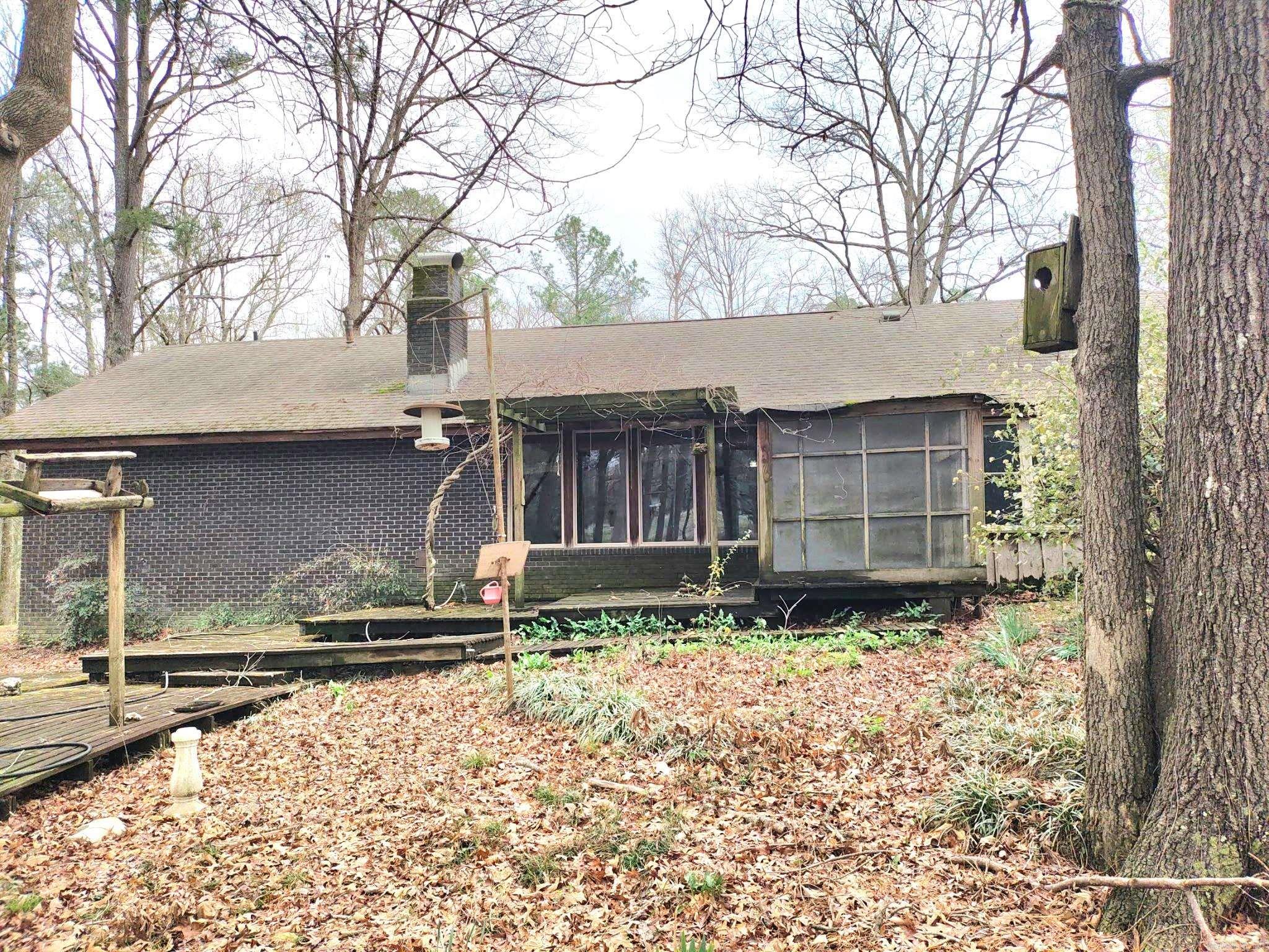 CLEMENT ACRES - Residential