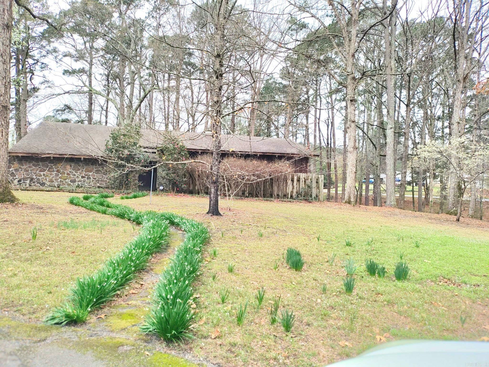 CLEMENT ACRES - Residential