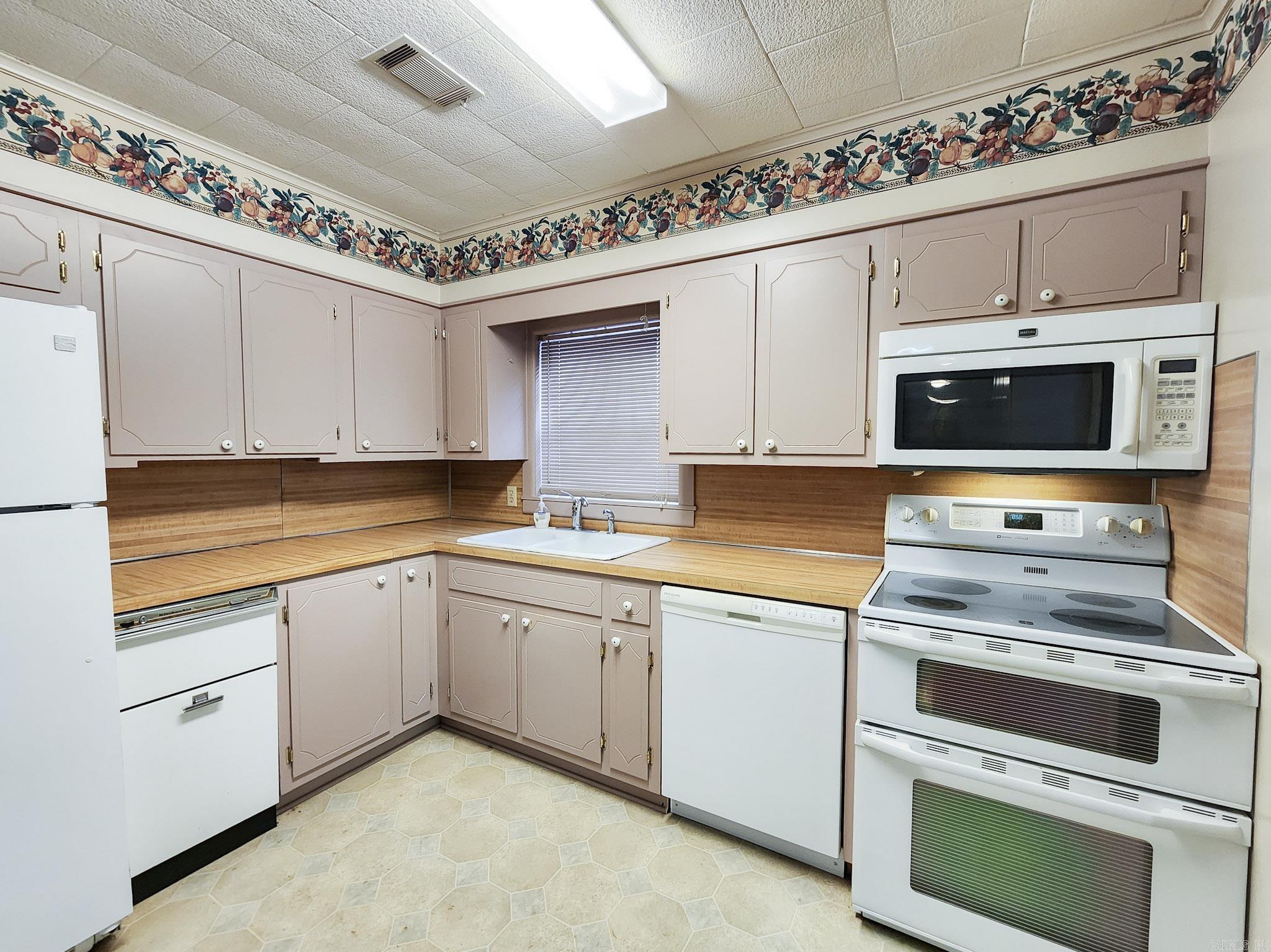 Not in Subdivision - Residential Lease