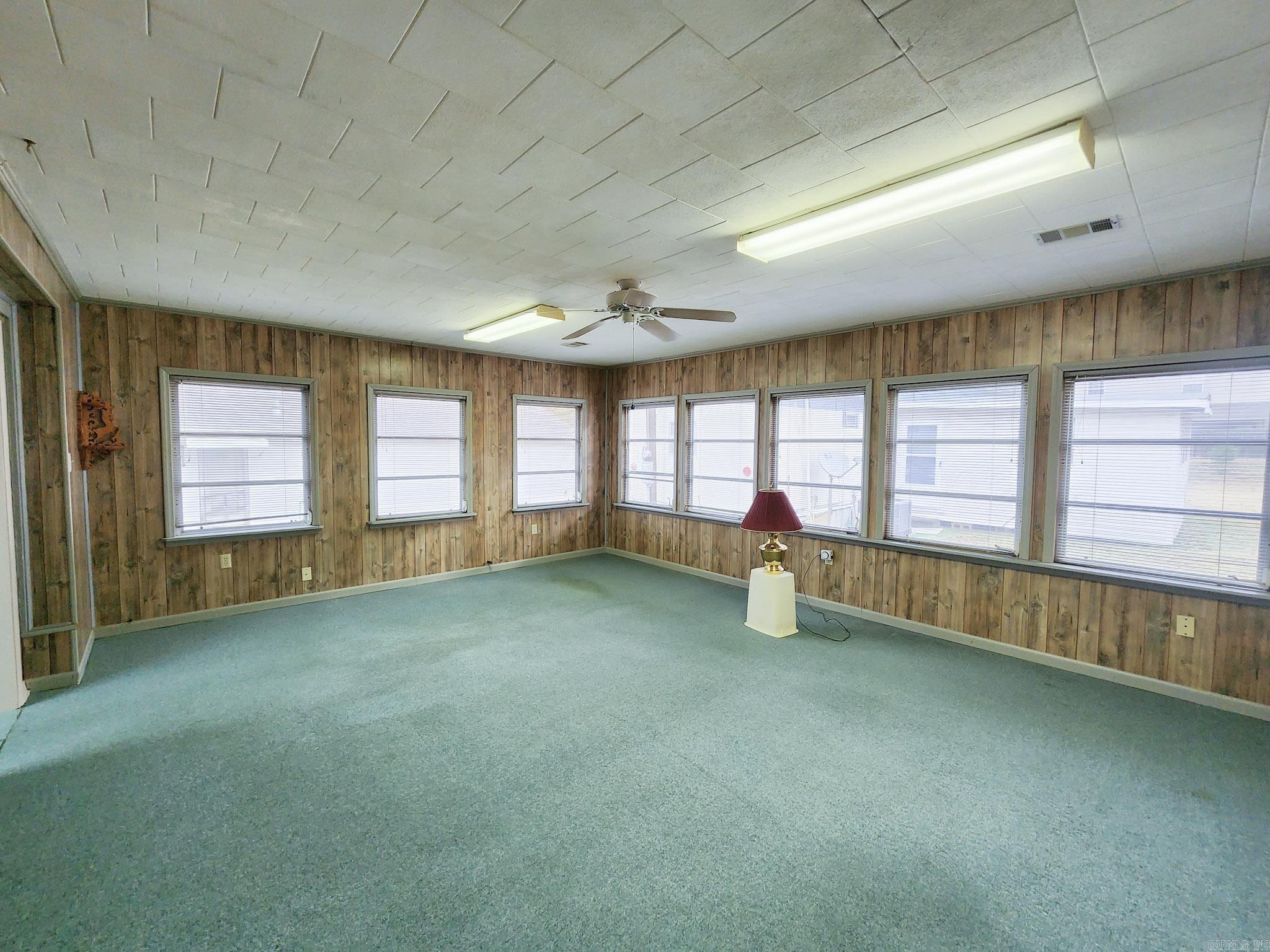 Not in Subdivision - Residential Lease