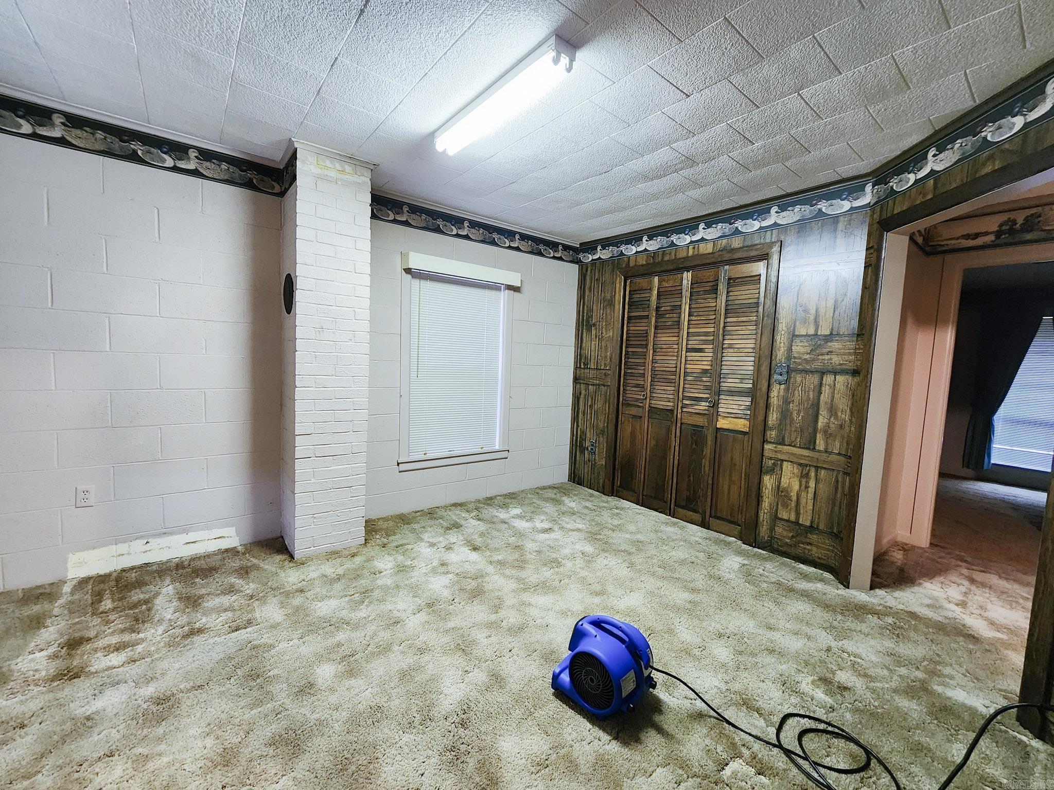 Not in Subdivision - Residential Lease