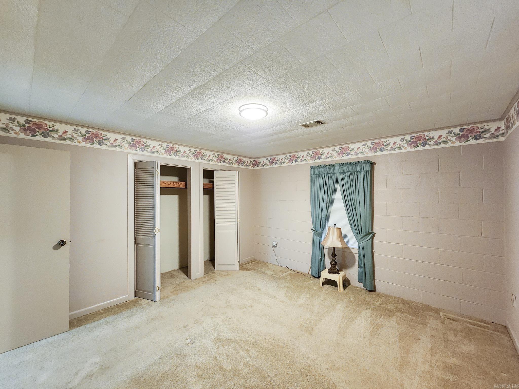 Not in Subdivision - Residential Lease