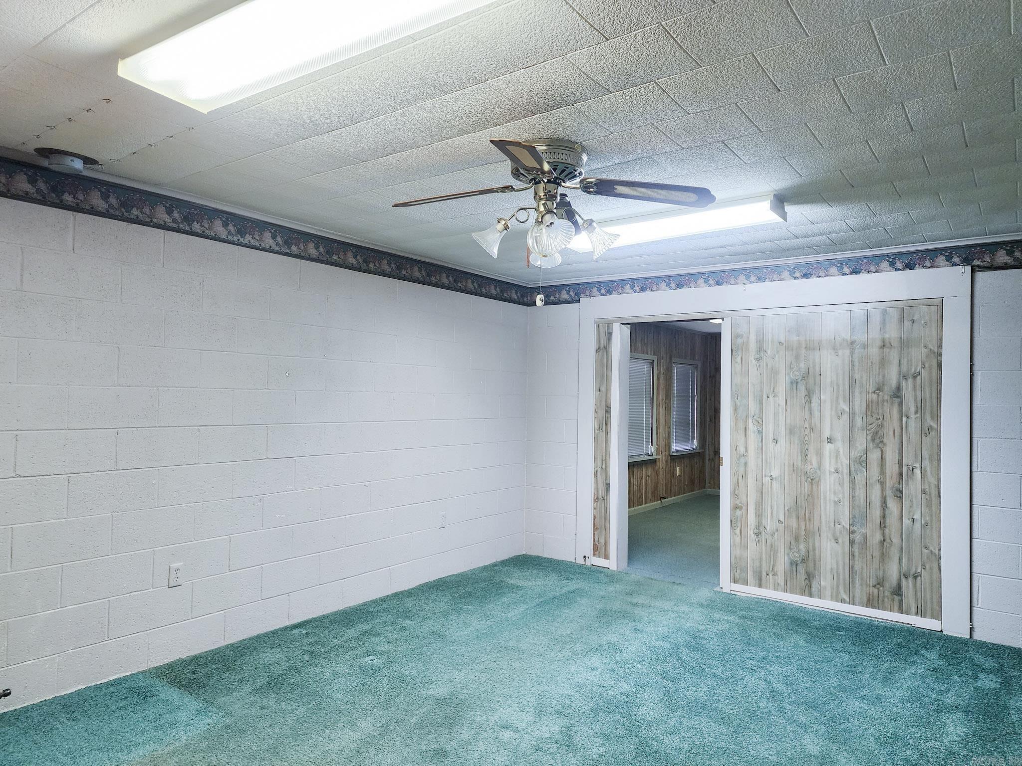 Not in Subdivision - Residential Lease