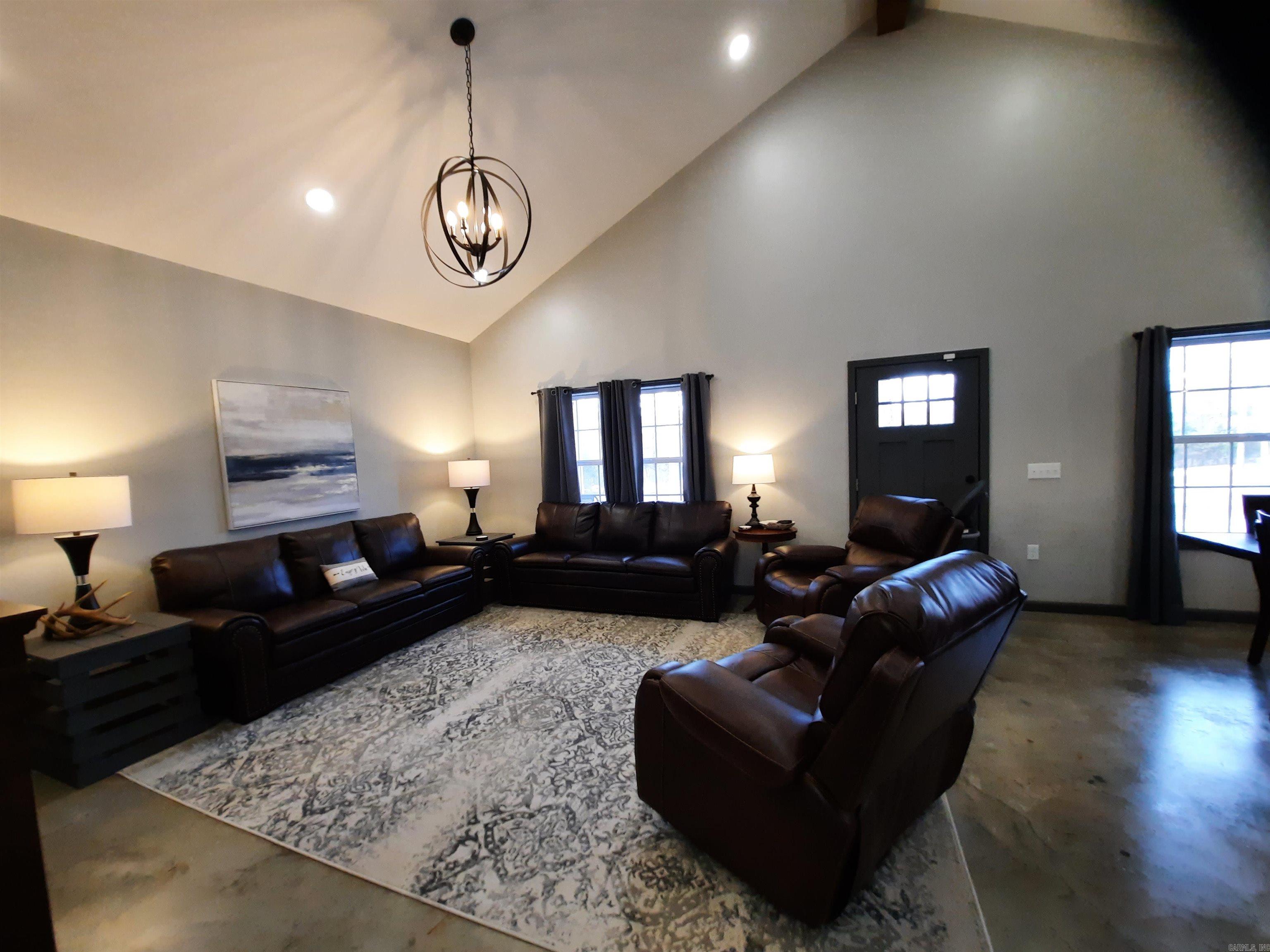 Hopper - Residential