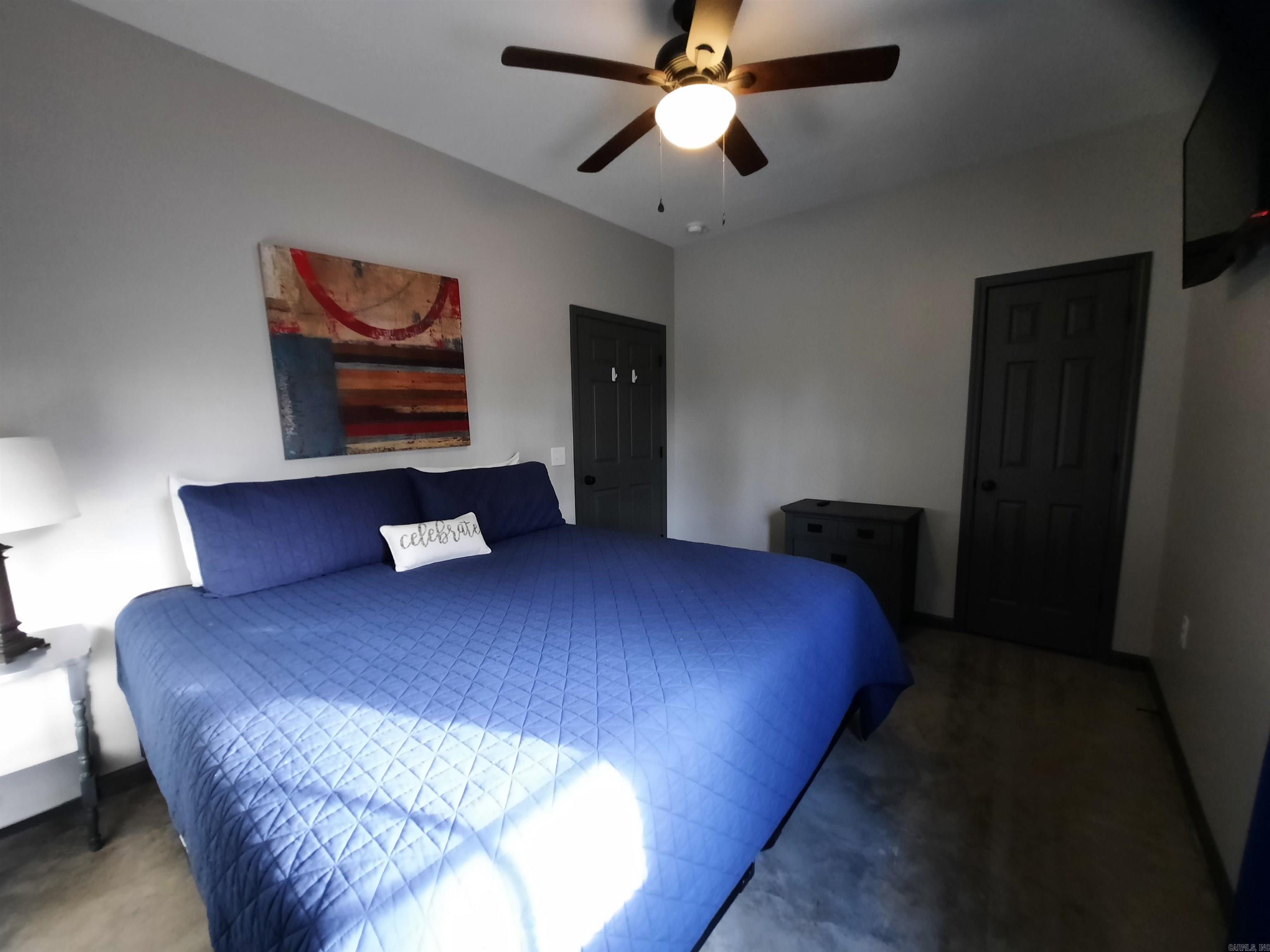 Hopper - Residential