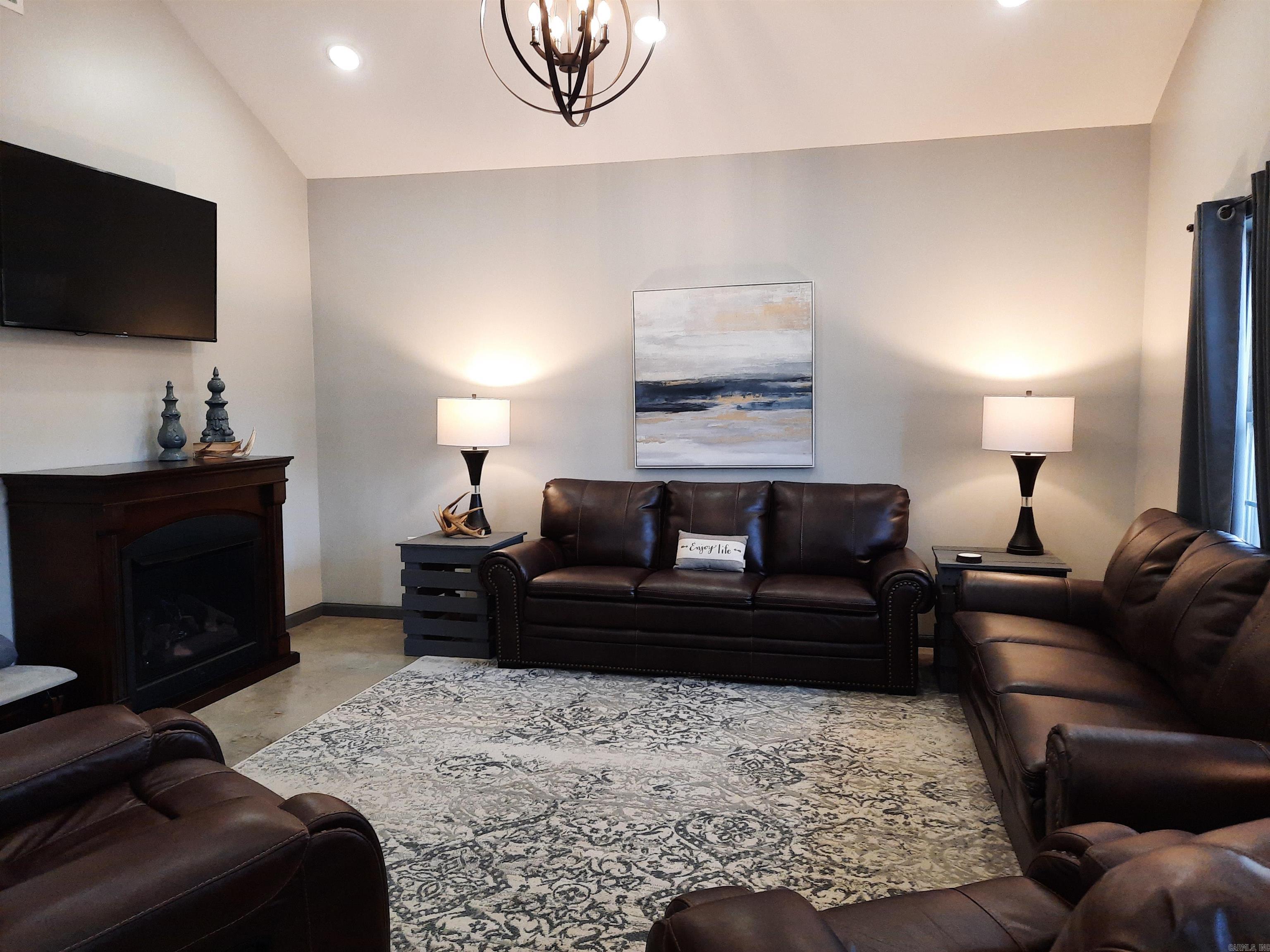 Hopper - Residential