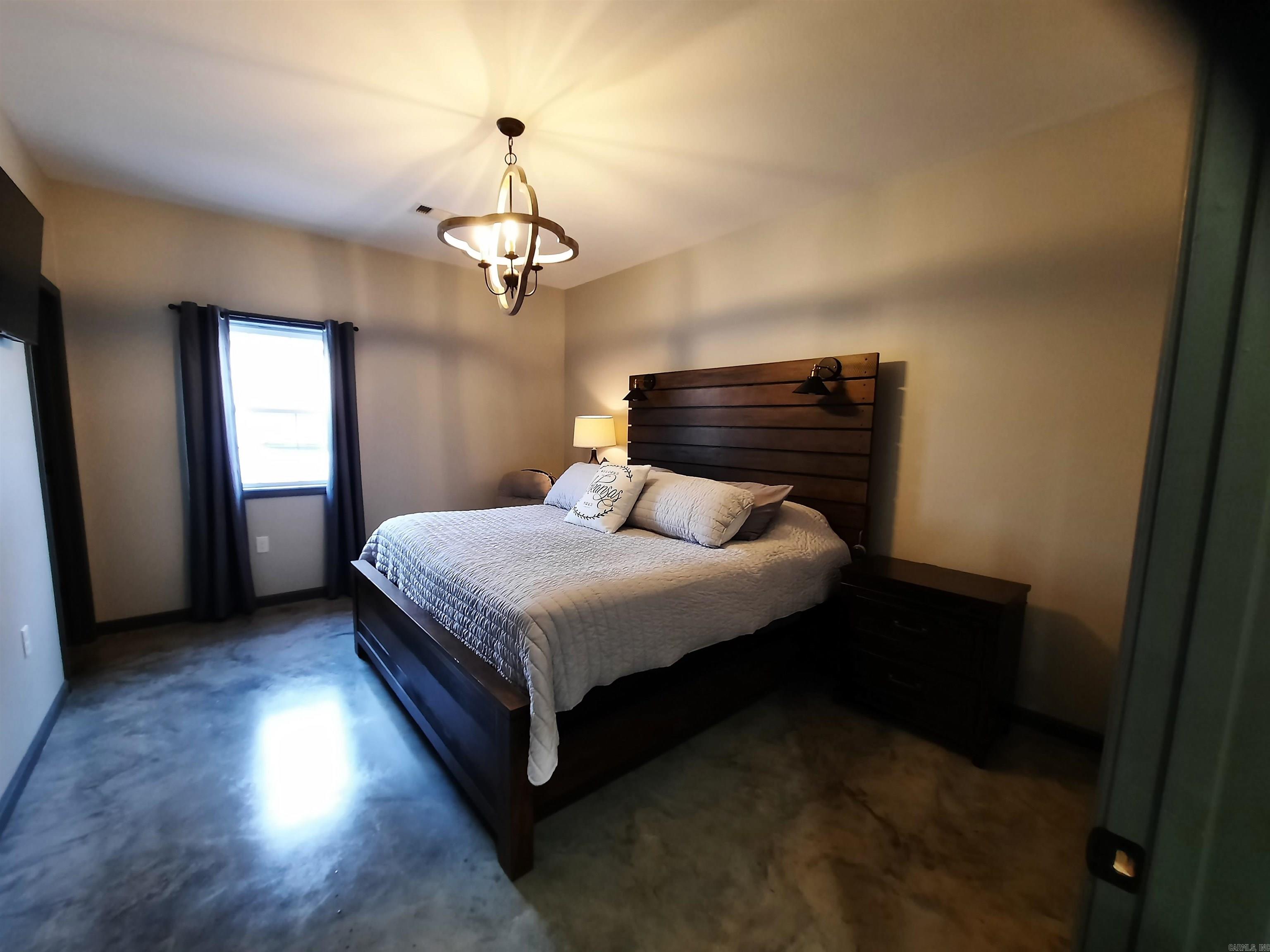 Hopper - Residential