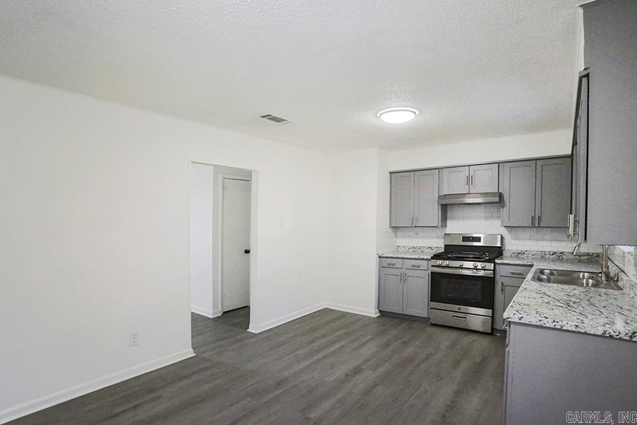 Sky Way - Residential