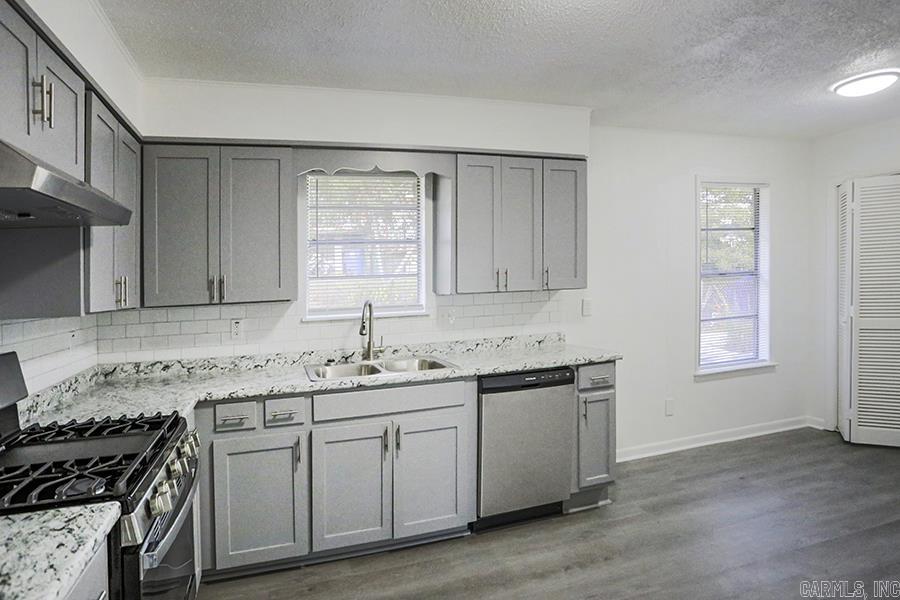 Sky Way - Residential