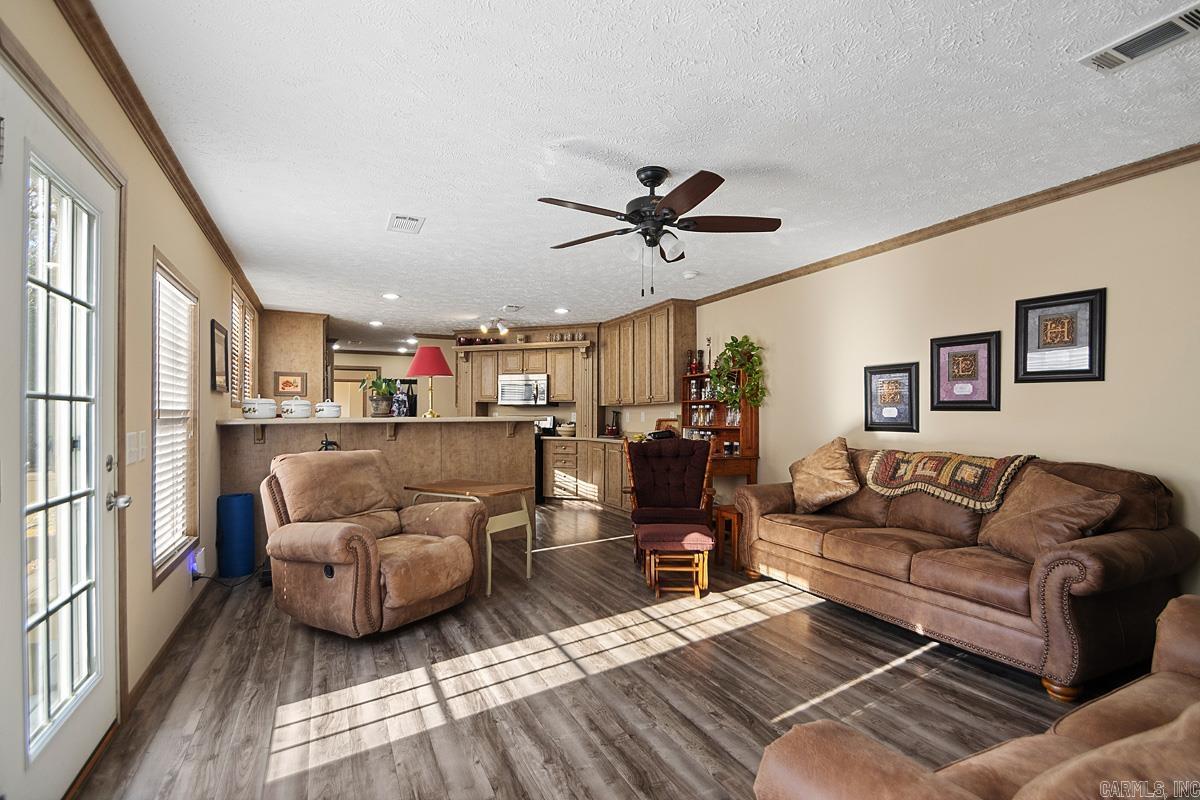 CHEROKEE VALLEY ES - Residential