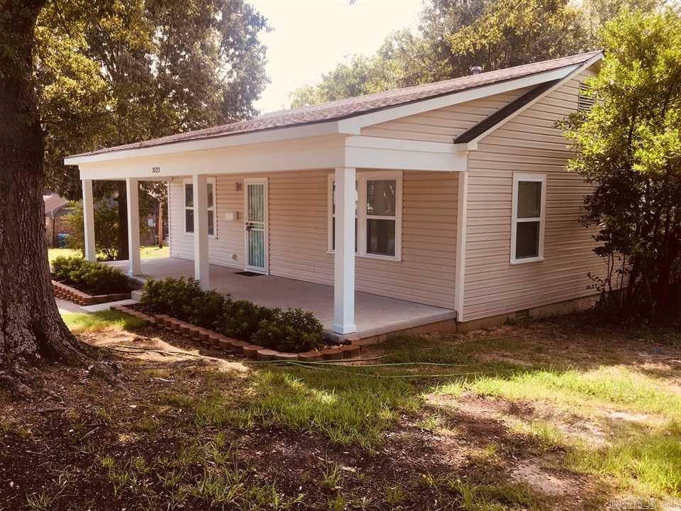 Mcintosh 1st - Residential Lease