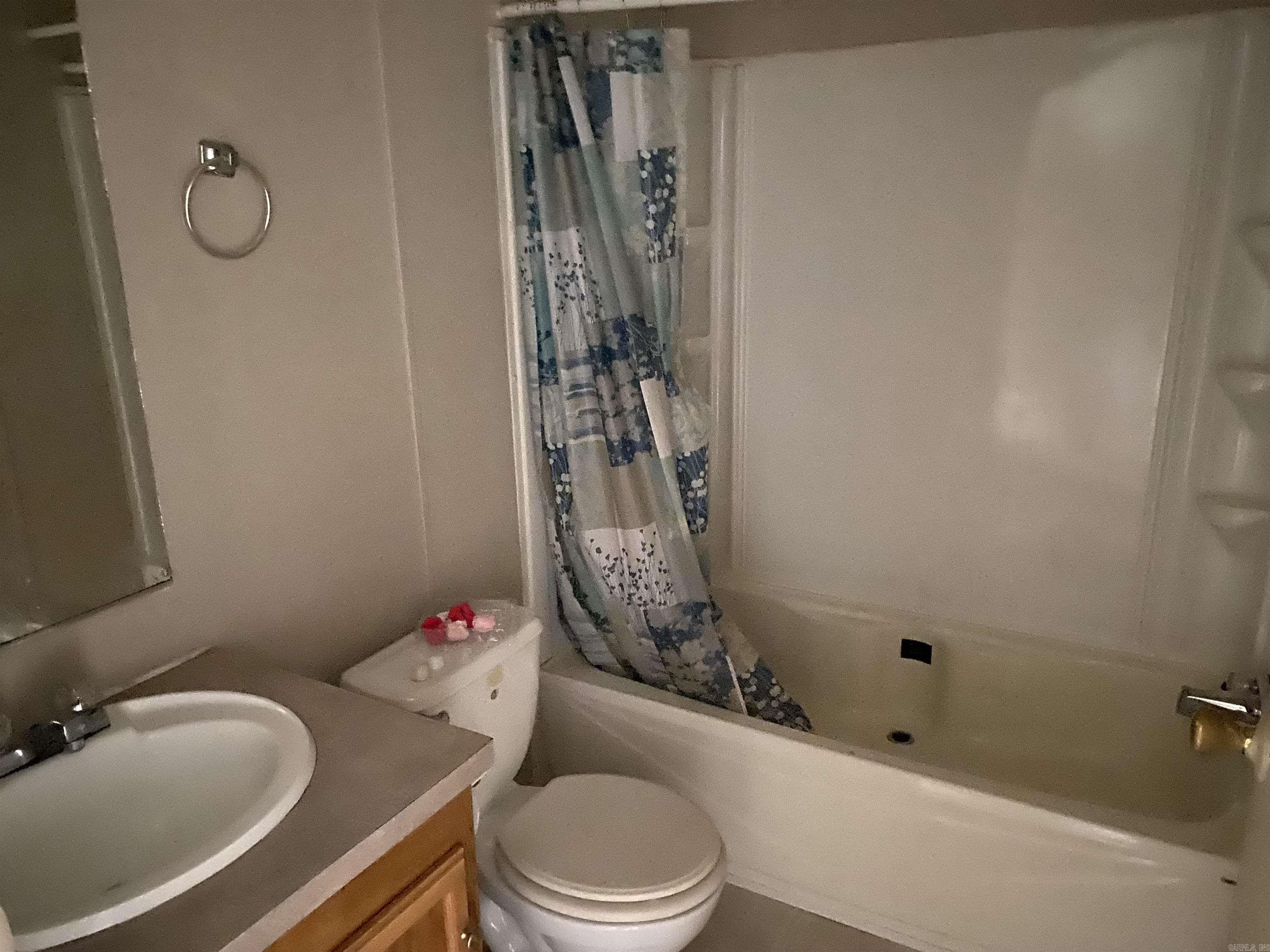 FAIRVIEW ACRES - Residential