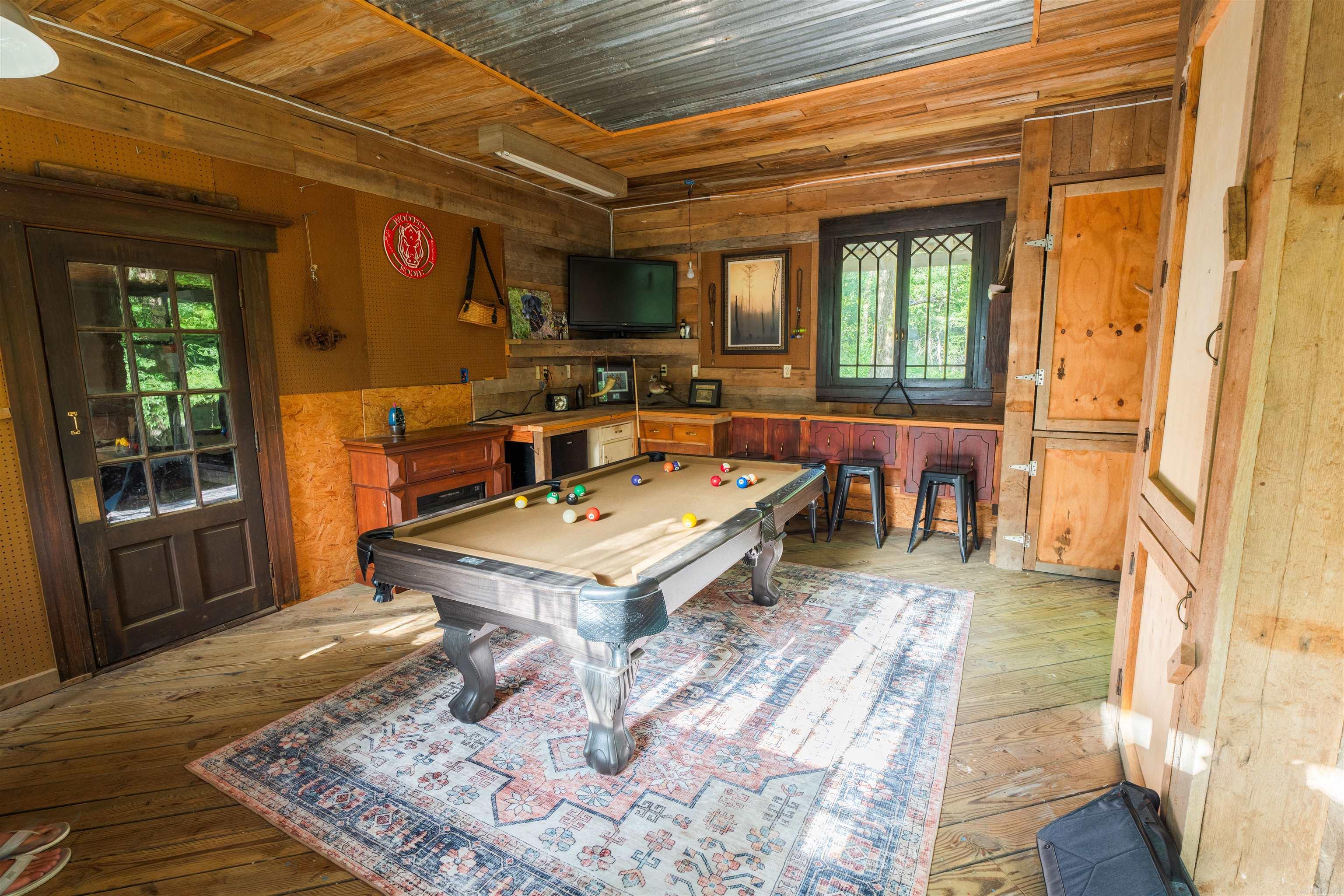 Town & Country - Residential