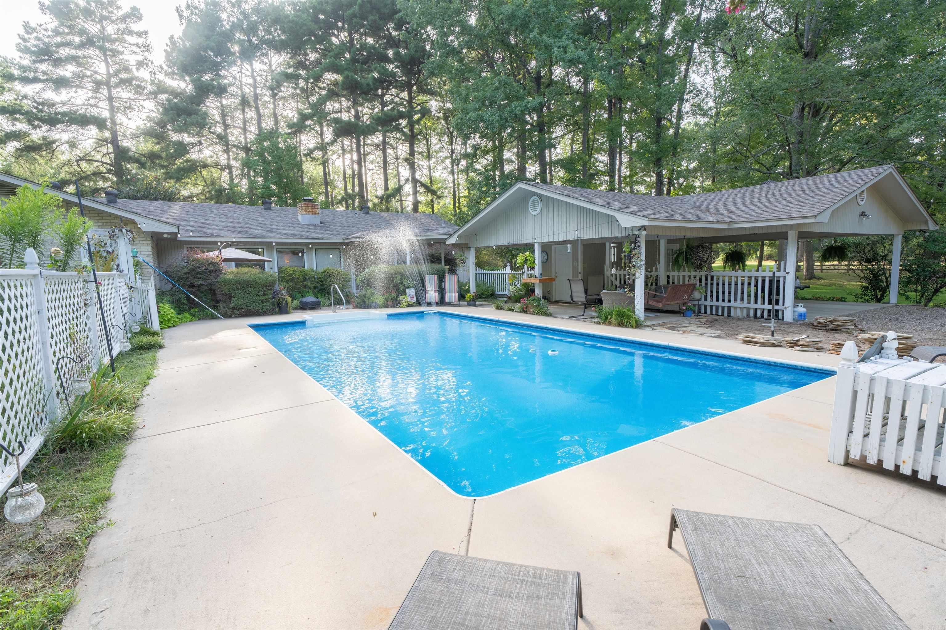 Town & Country - Residential