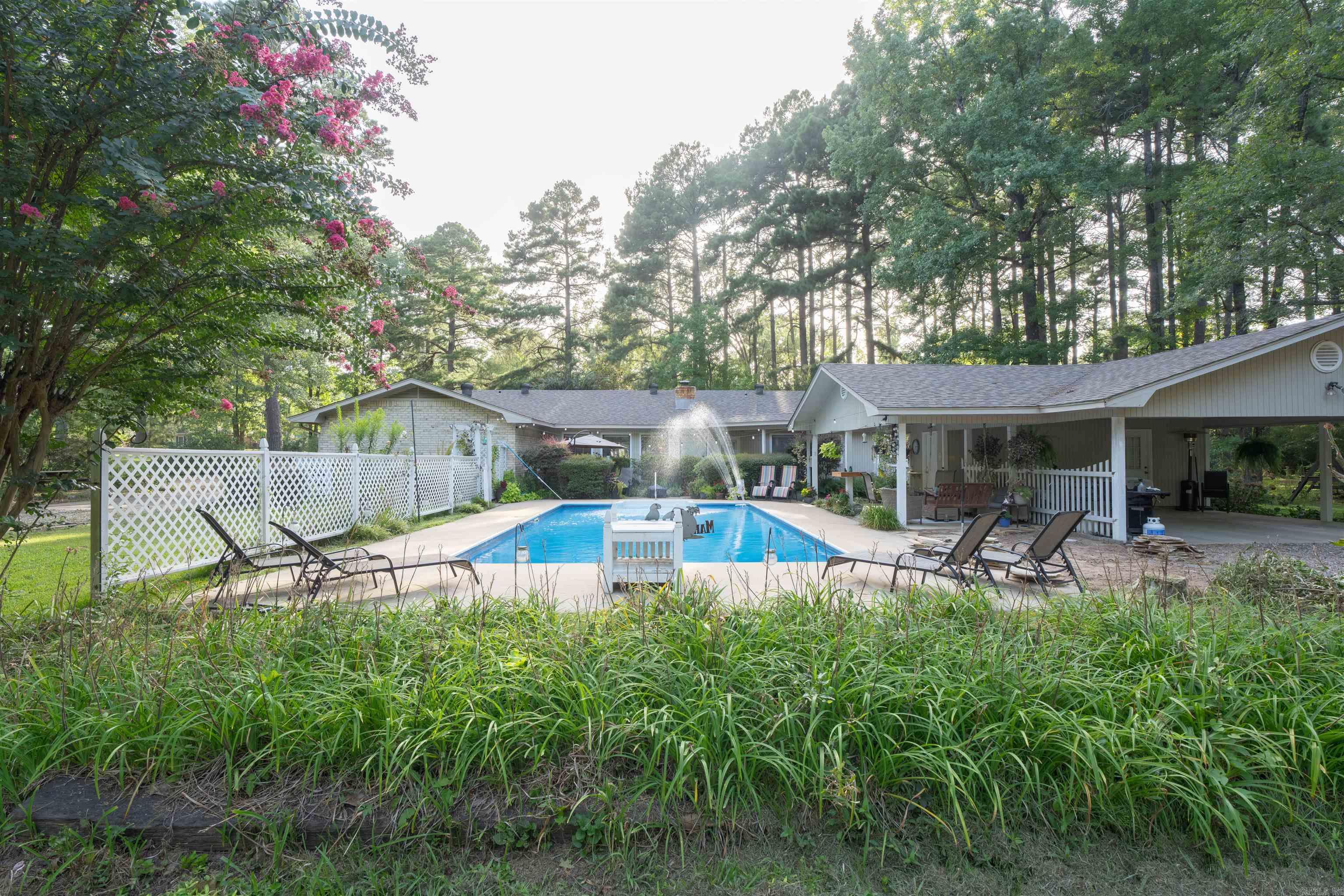 Town & Country - Residential