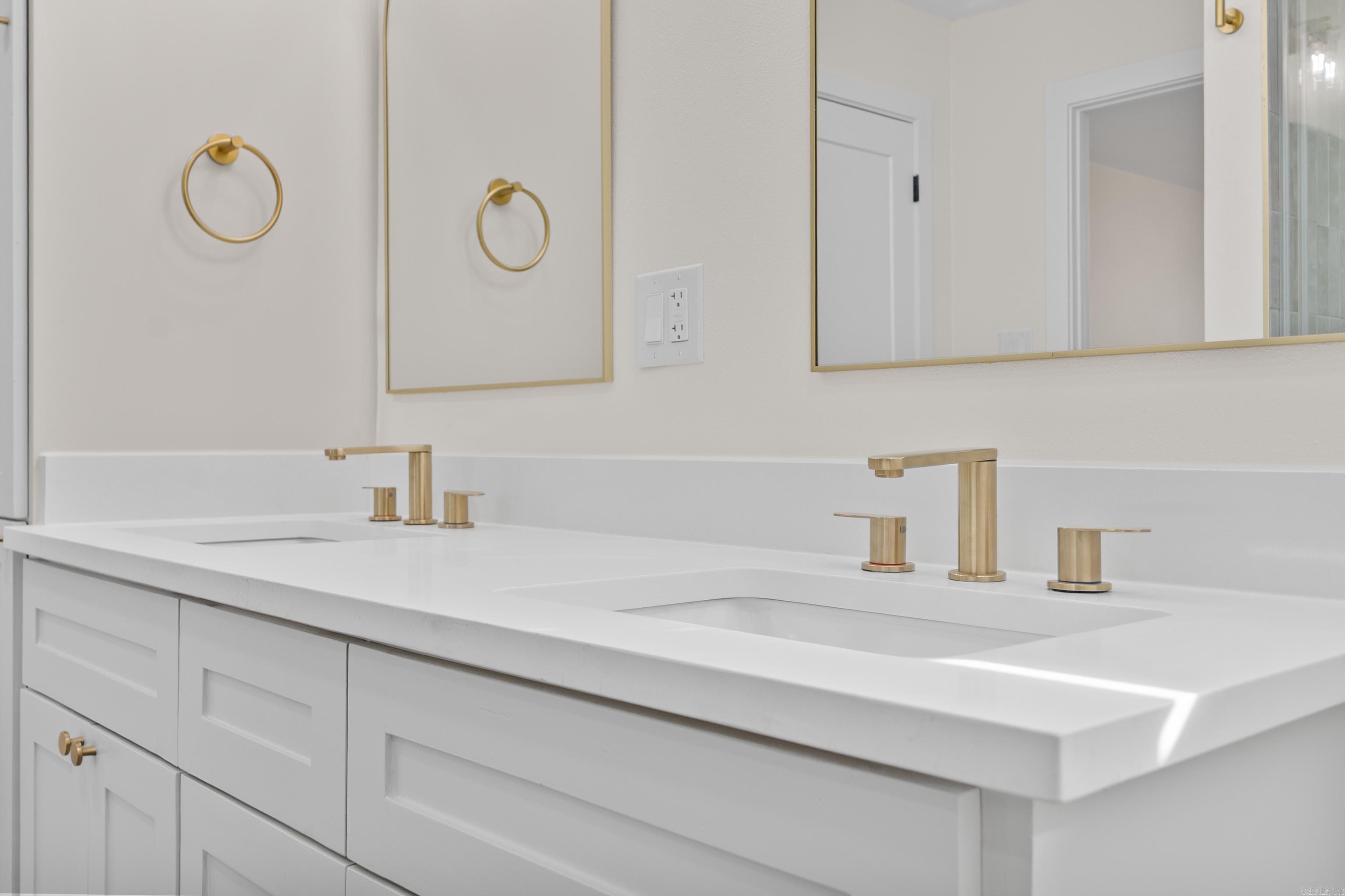 MARLOWE MANOR - Residential