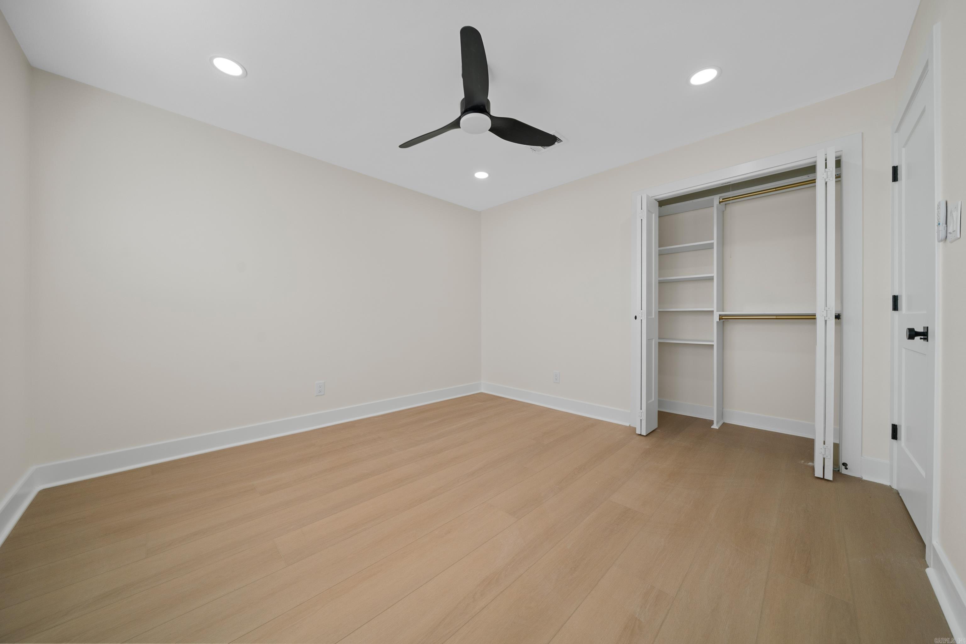 MARLOWE MANOR - Residential