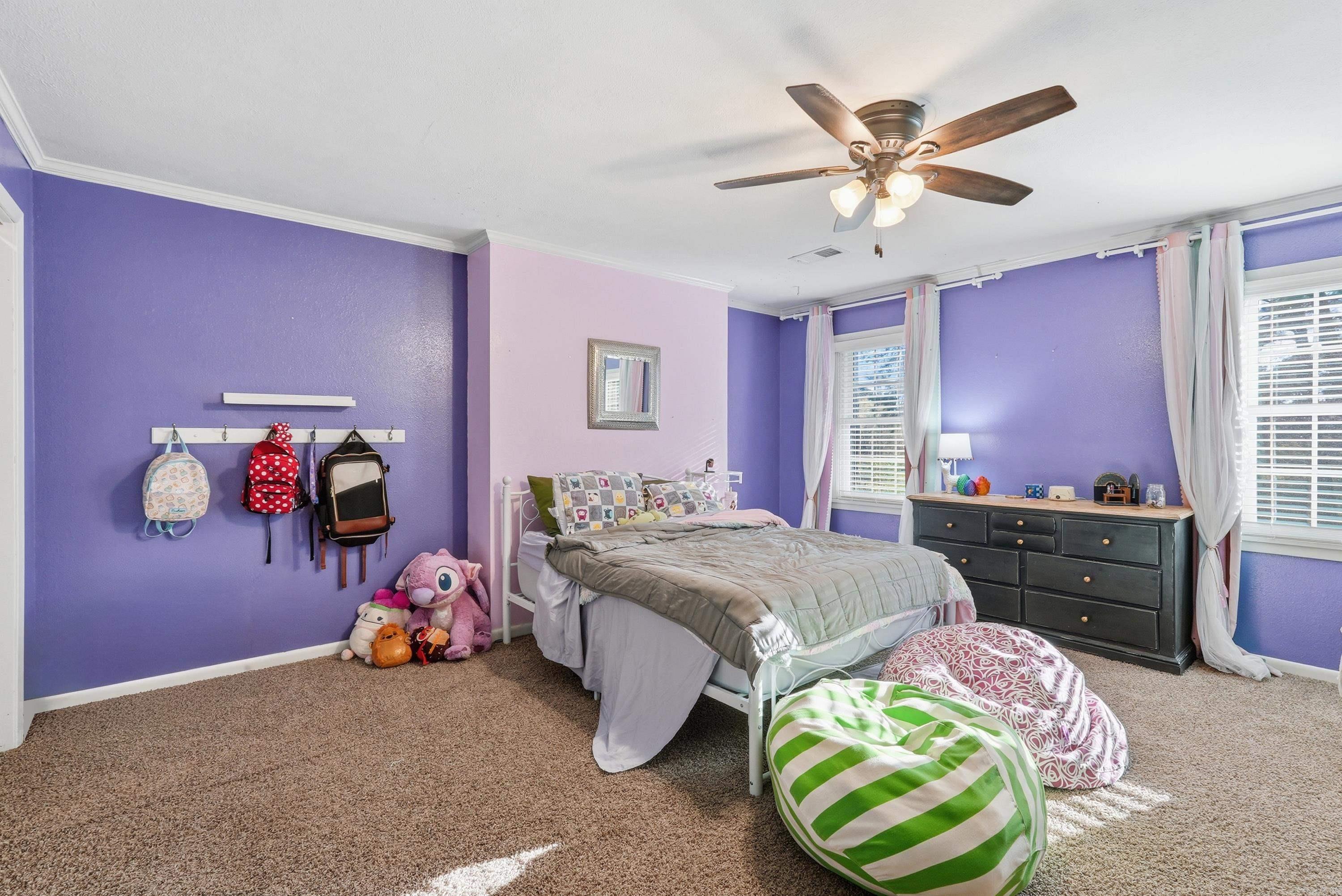 PINEWOOD ESTATES - Residential