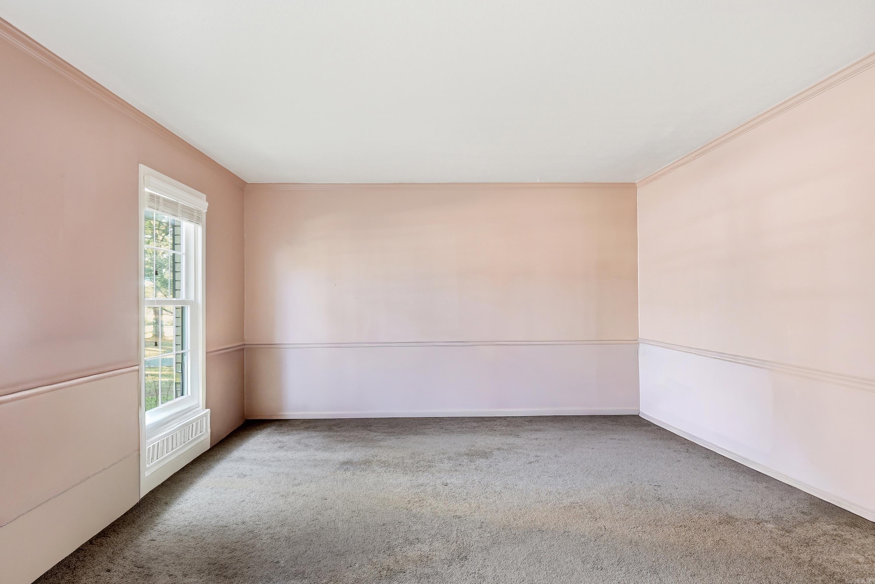 PINEWOOD ESTATES - Residential