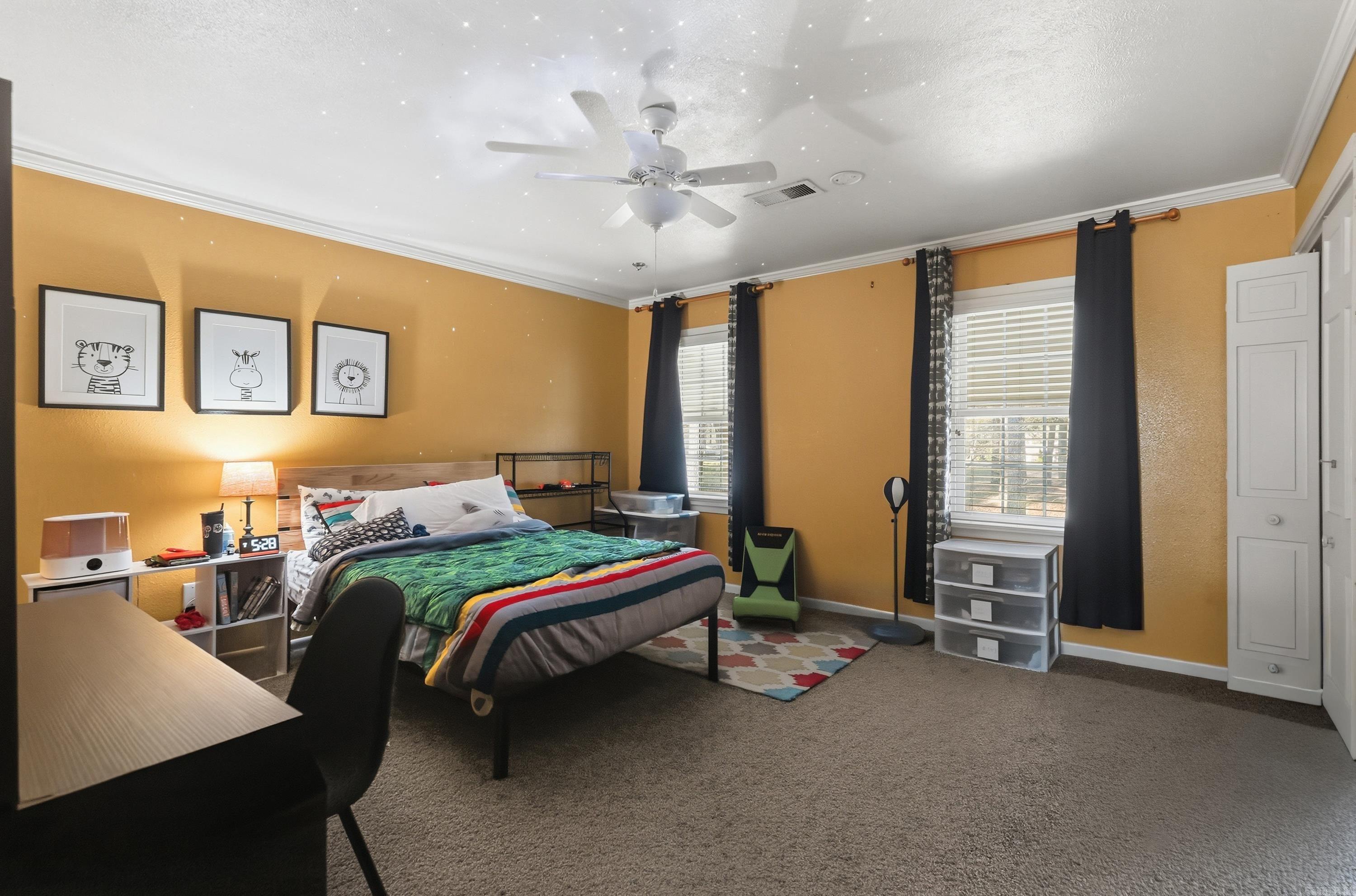 PINEWOOD ESTATES - Residential