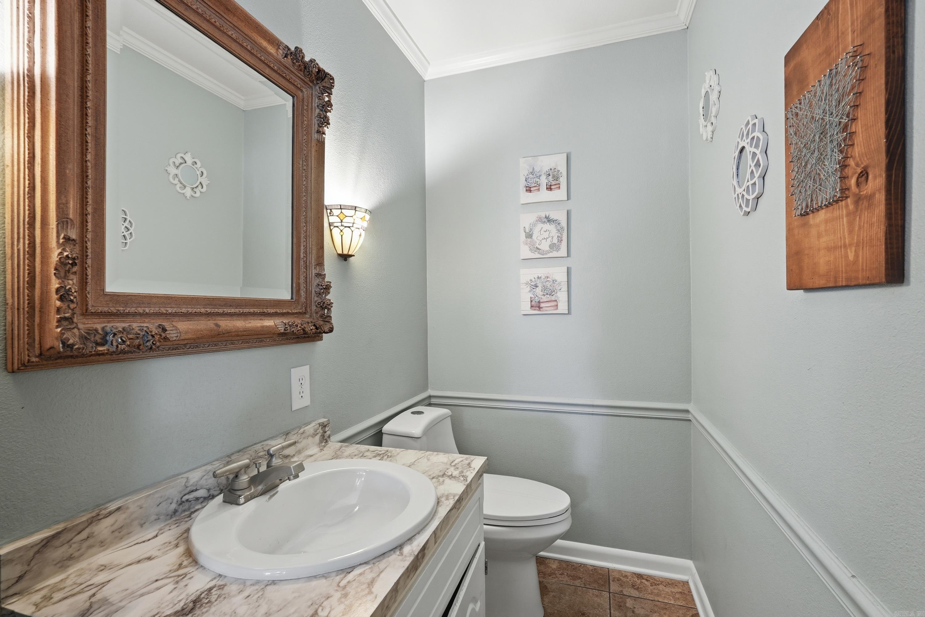 PINEWOOD ESTATES - Residential