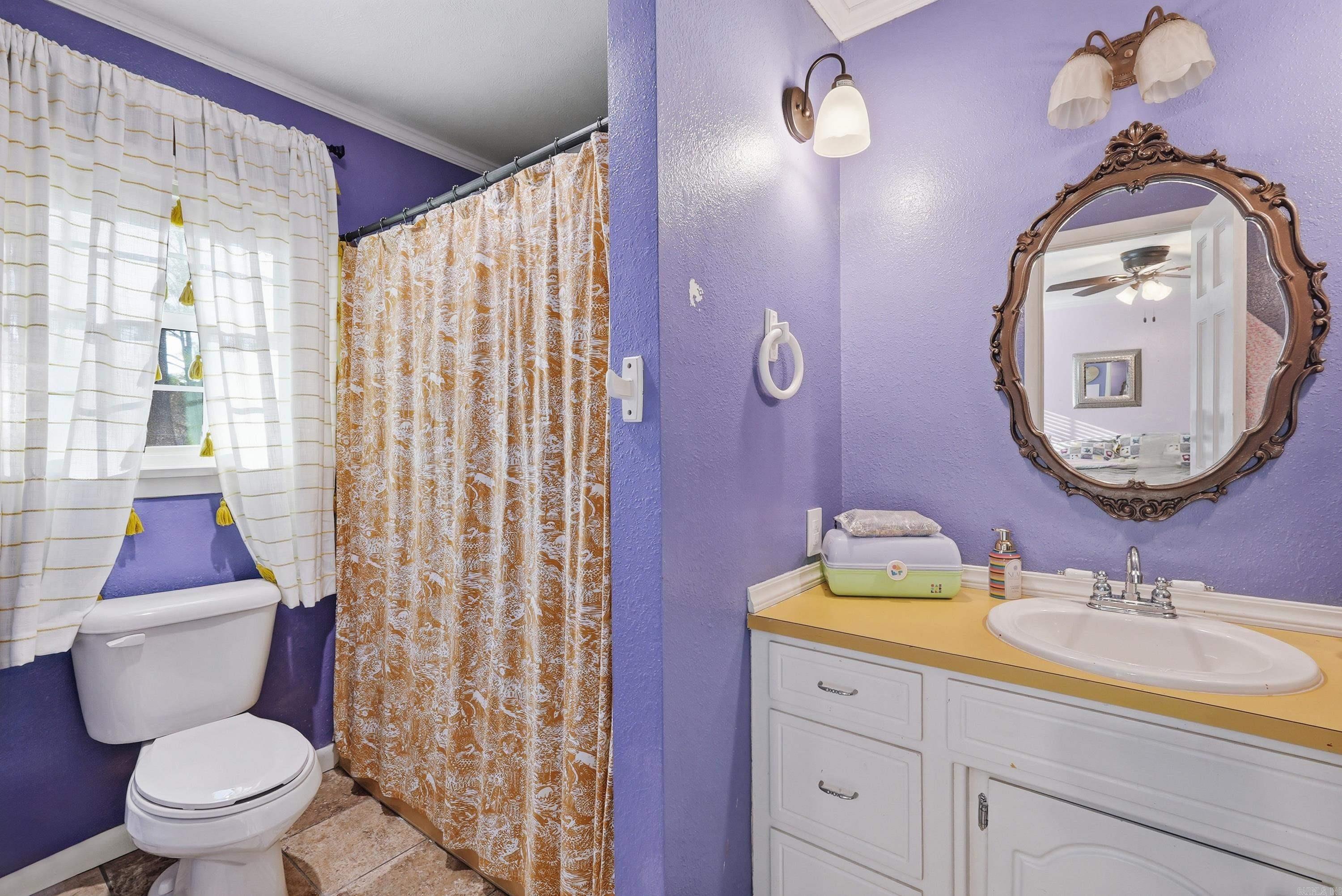 PINEWOOD ESTATES - Residential