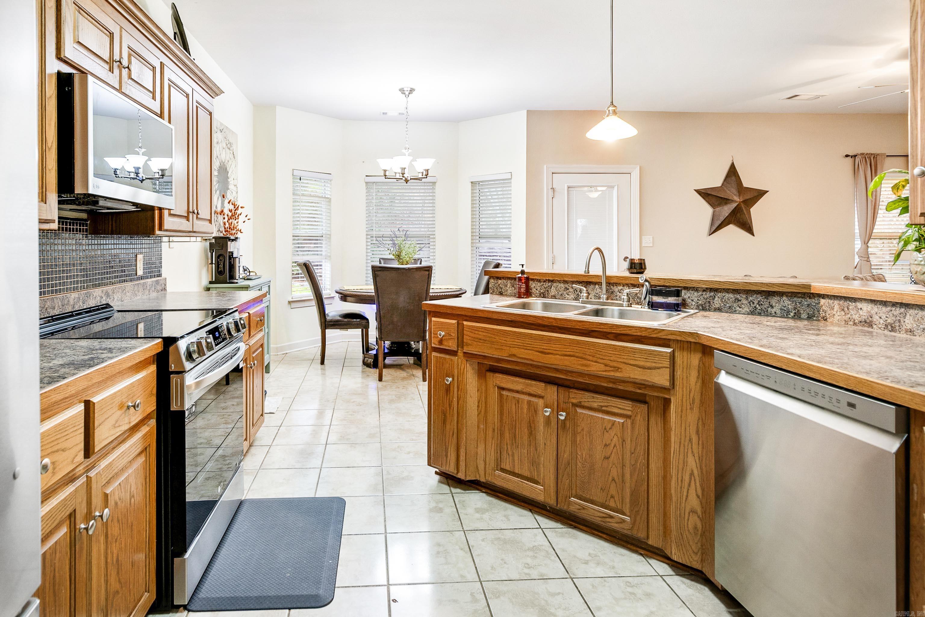 THE LANDING @ CENTENNIAL VALLEY - Residential