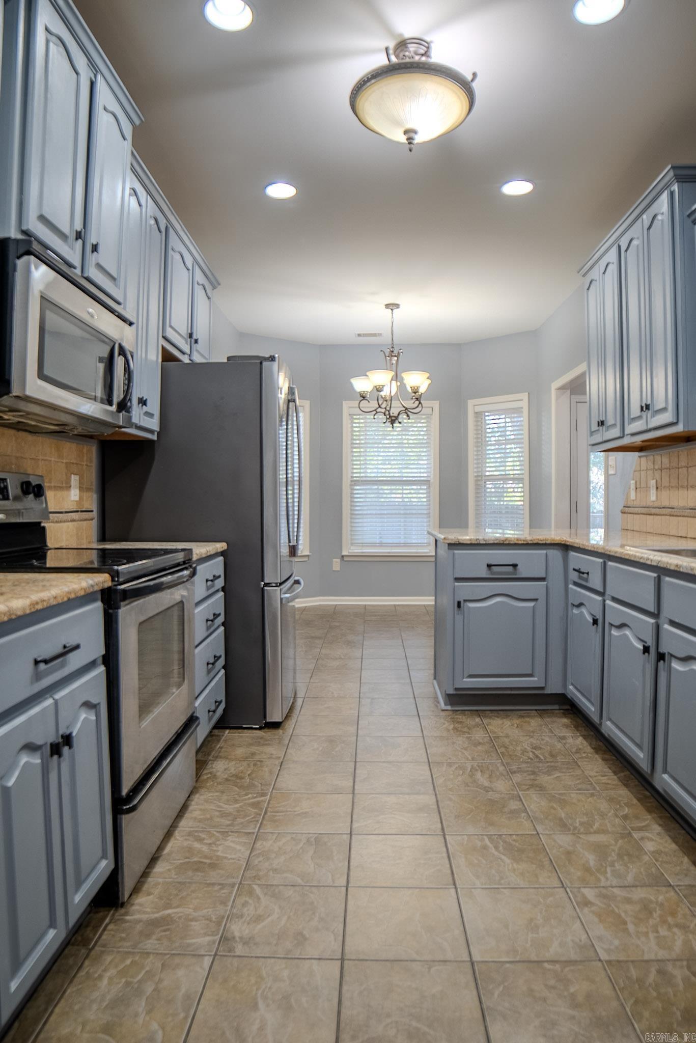 ANDRES PLACE - Residential