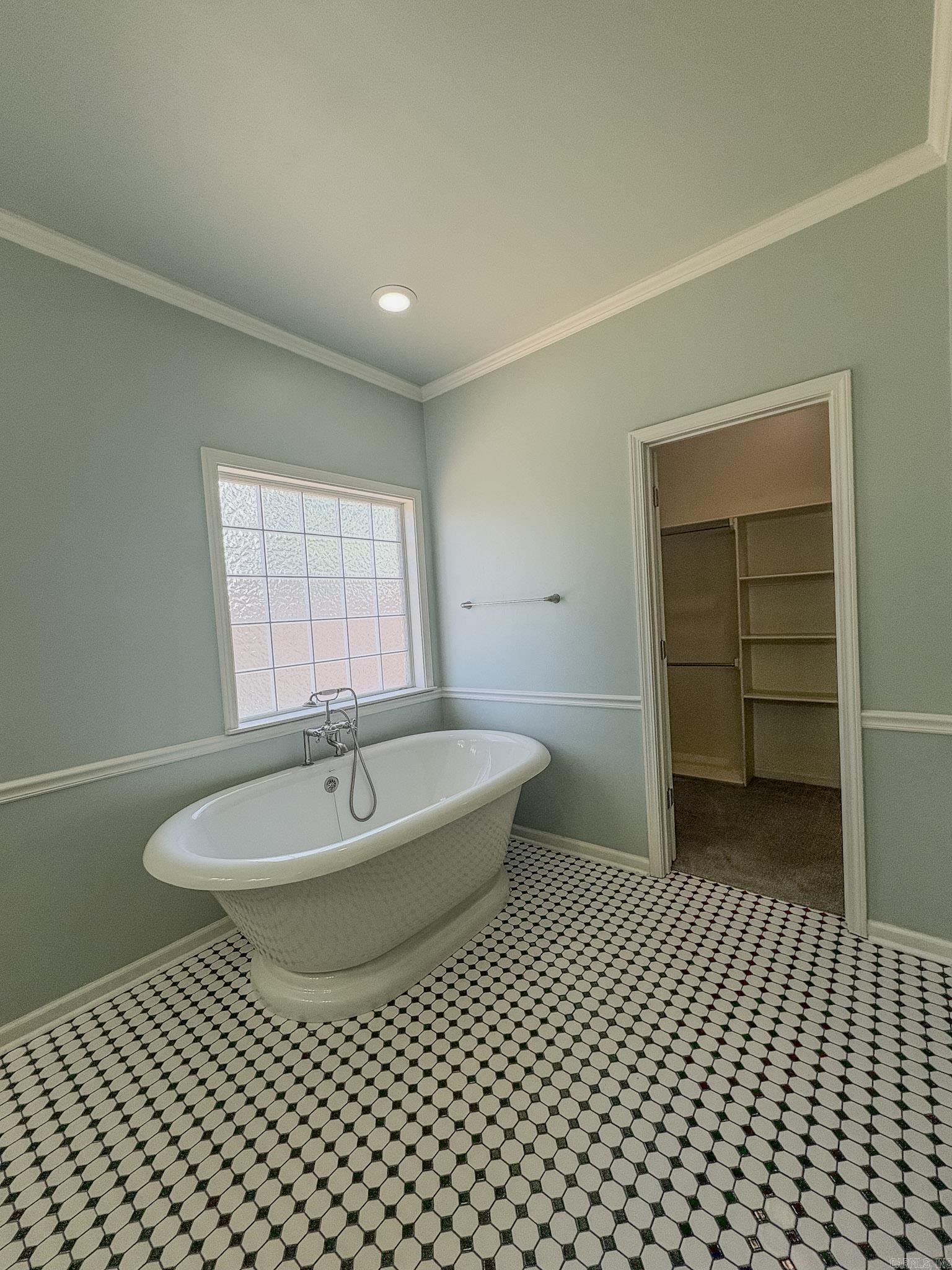 ANDRES PLACE - Residential