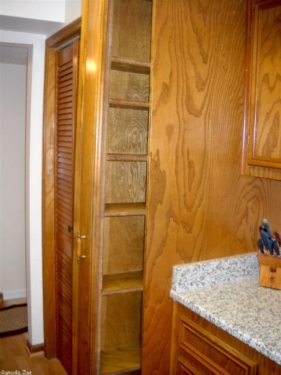 ROLLING OAKS - Residential