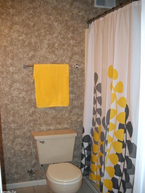 ROLLING OAKS - Residential