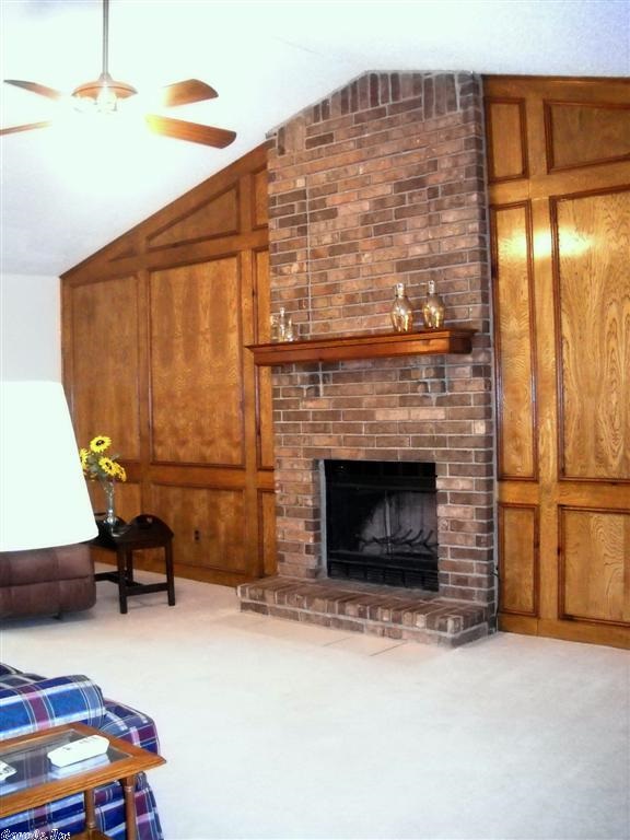 ROLLING OAKS - Residential