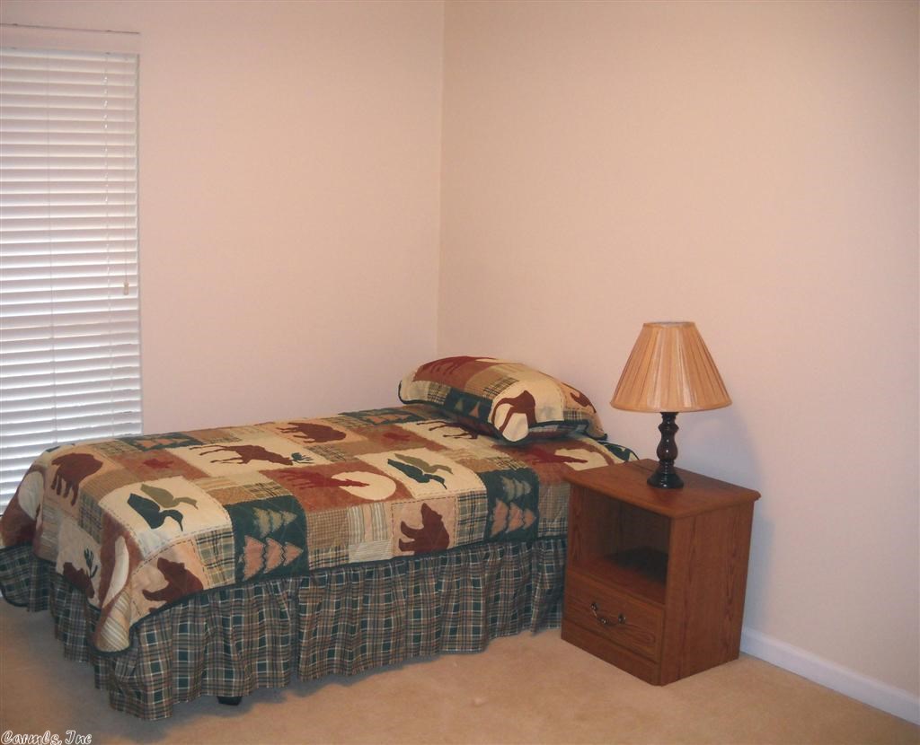 ROLLING OAKS - Residential