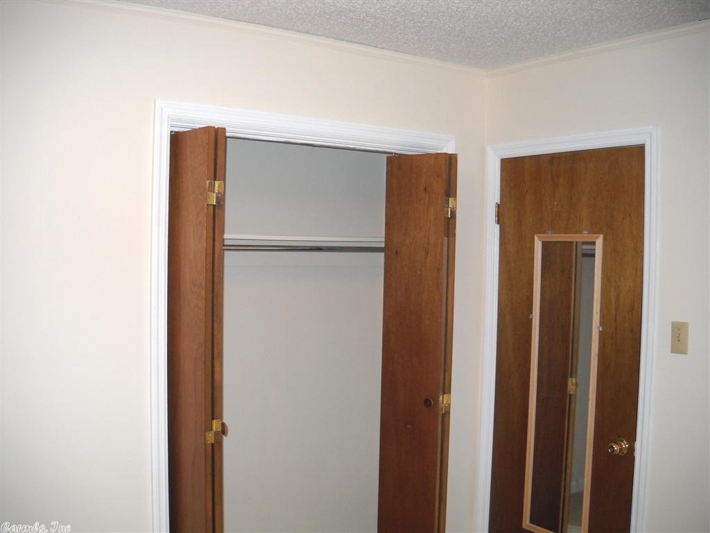 ROLLING OAKS - Residential